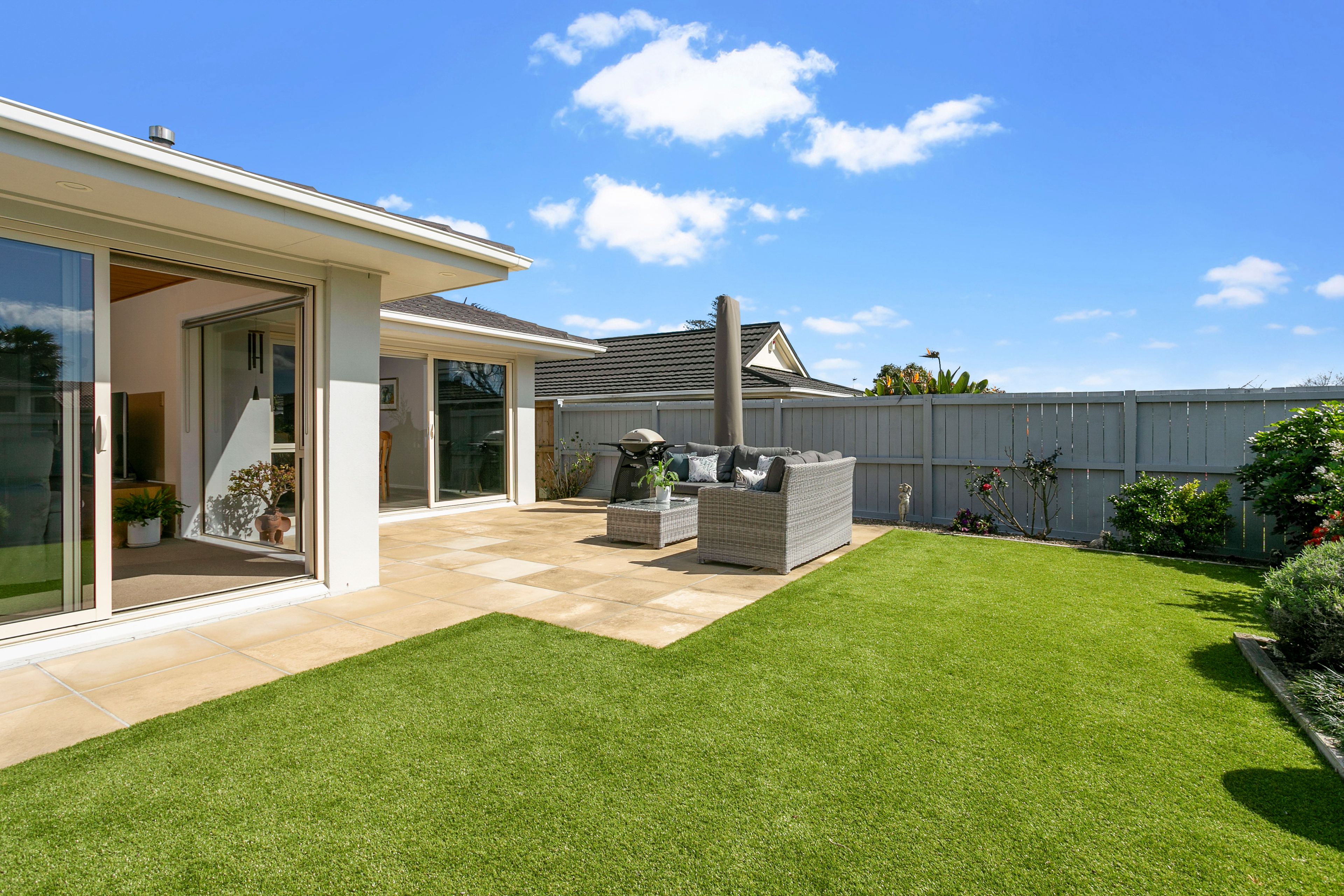 6 Skilling Place, Farm Cove, Manukau City