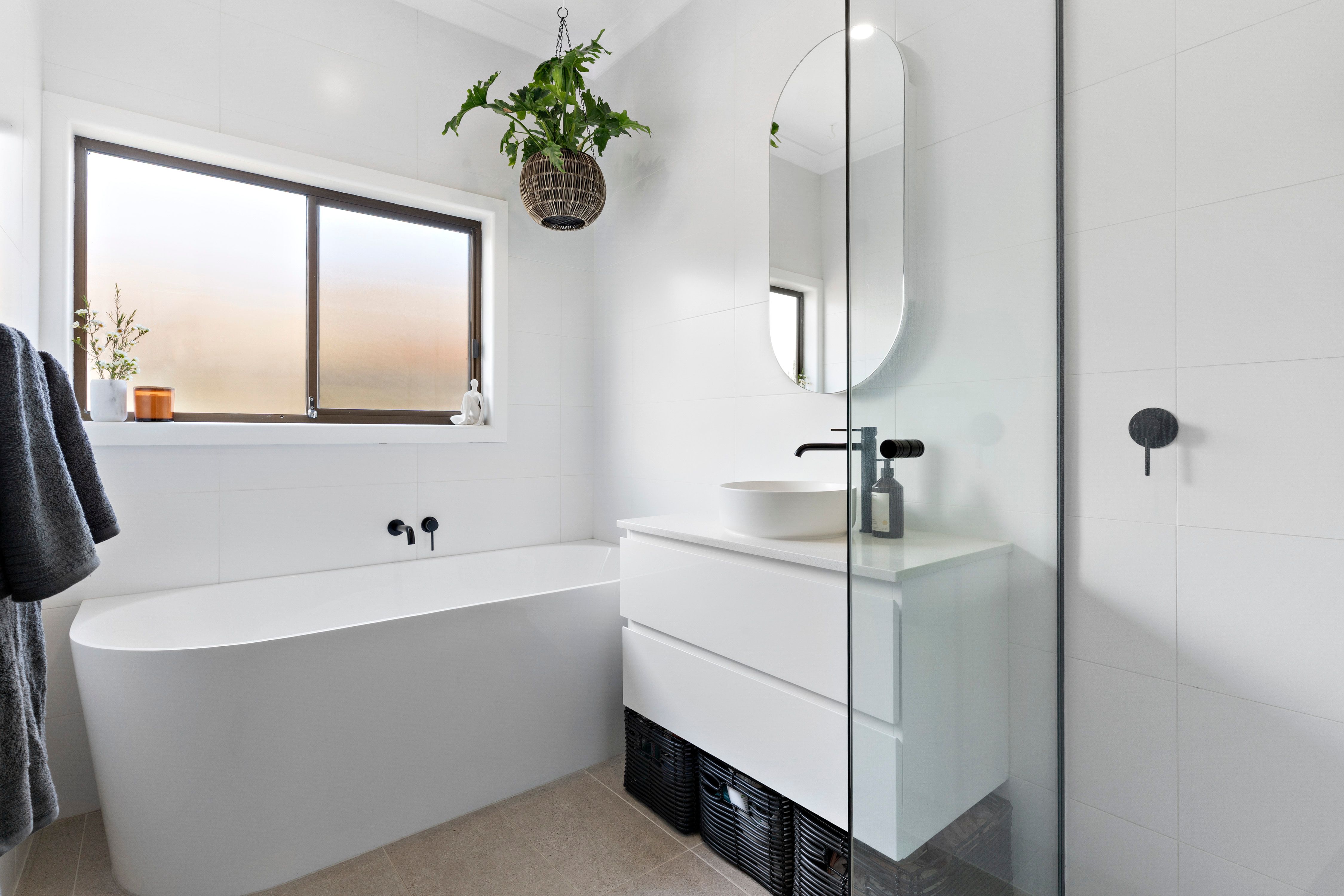 1/8 Langley Street — photo 9 of 12