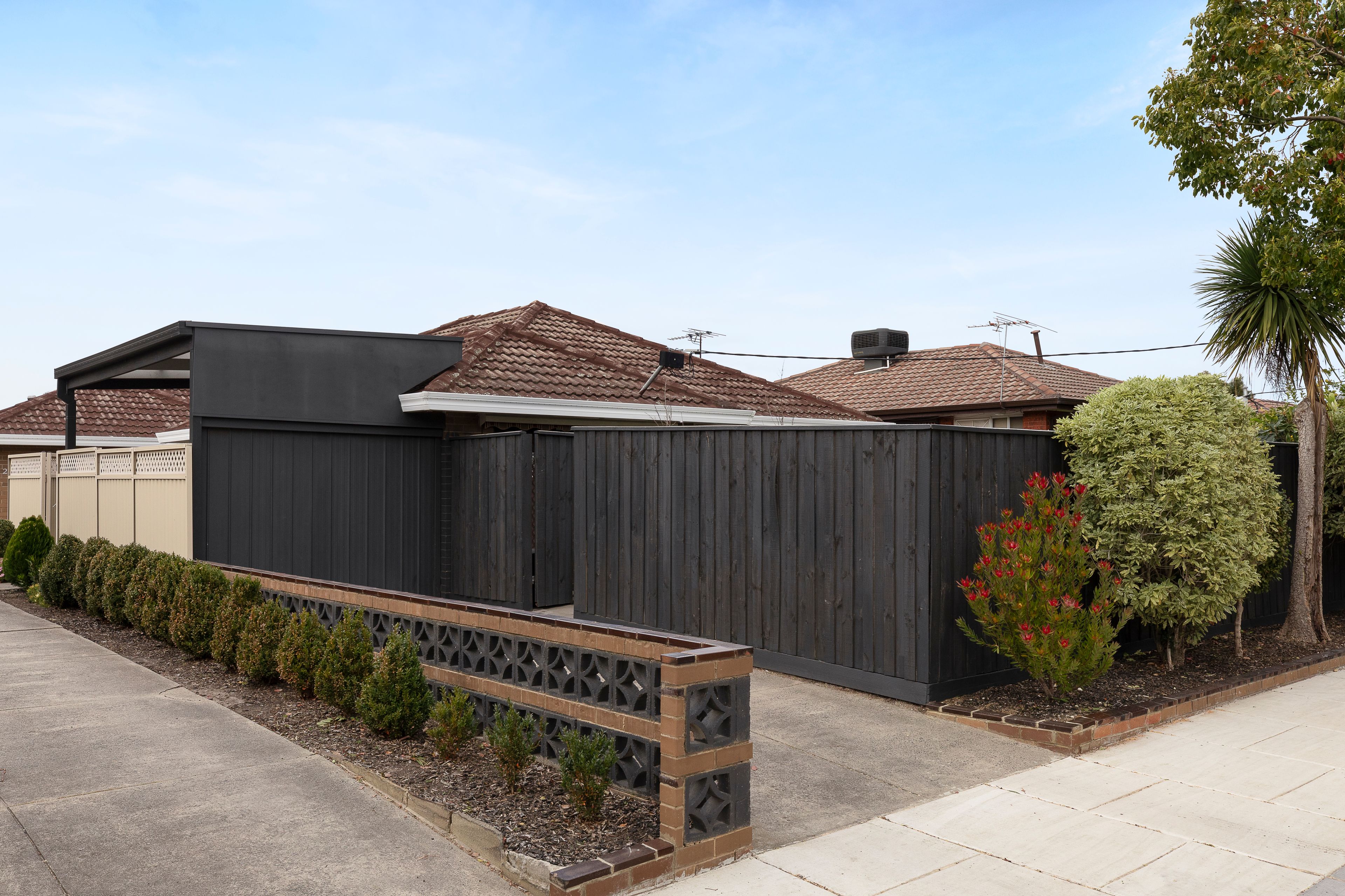 1/12 Hotham Street — photo 10 of 10