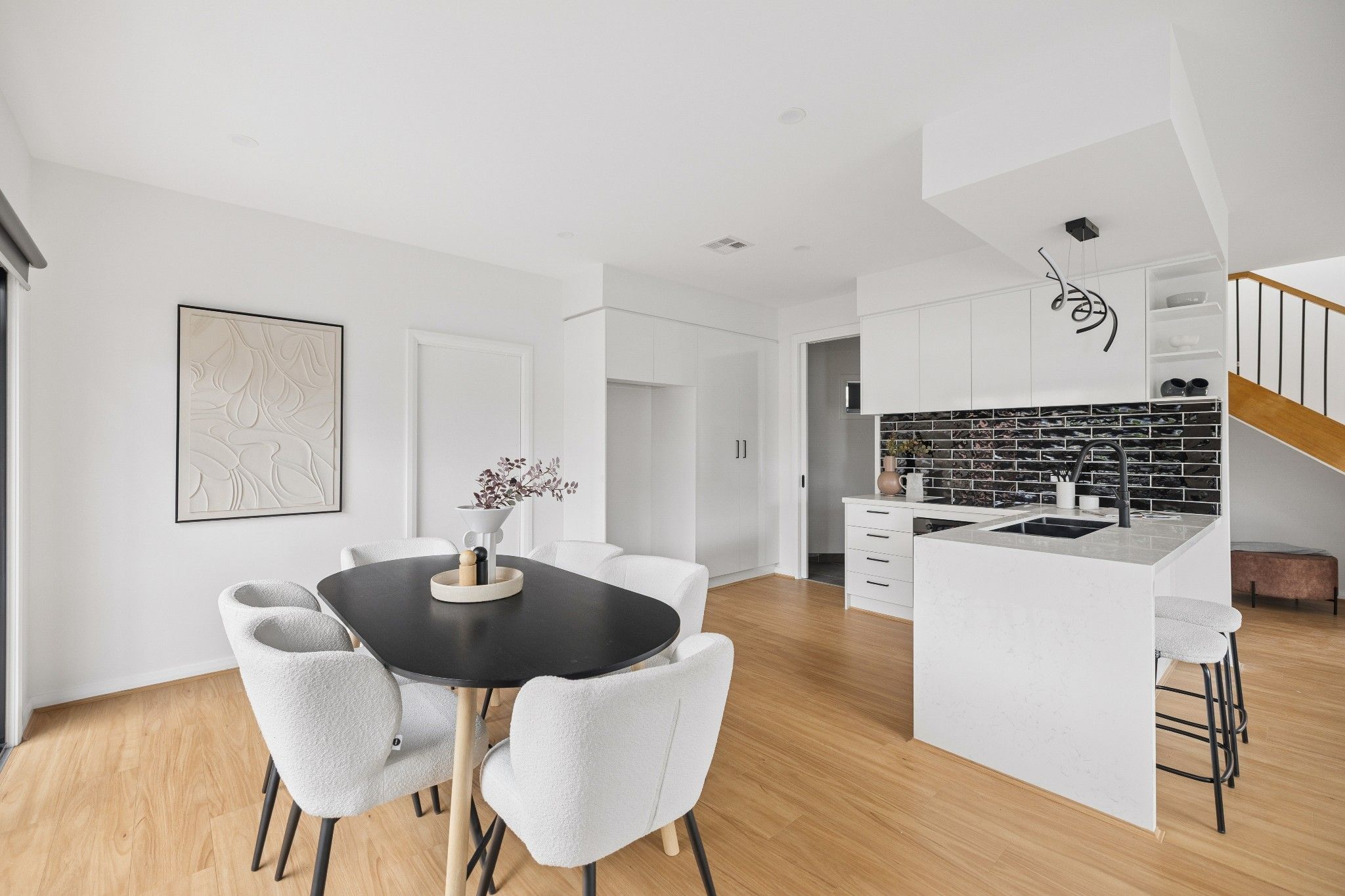 1/34 Eisenhower Street — photo 5 of 13
