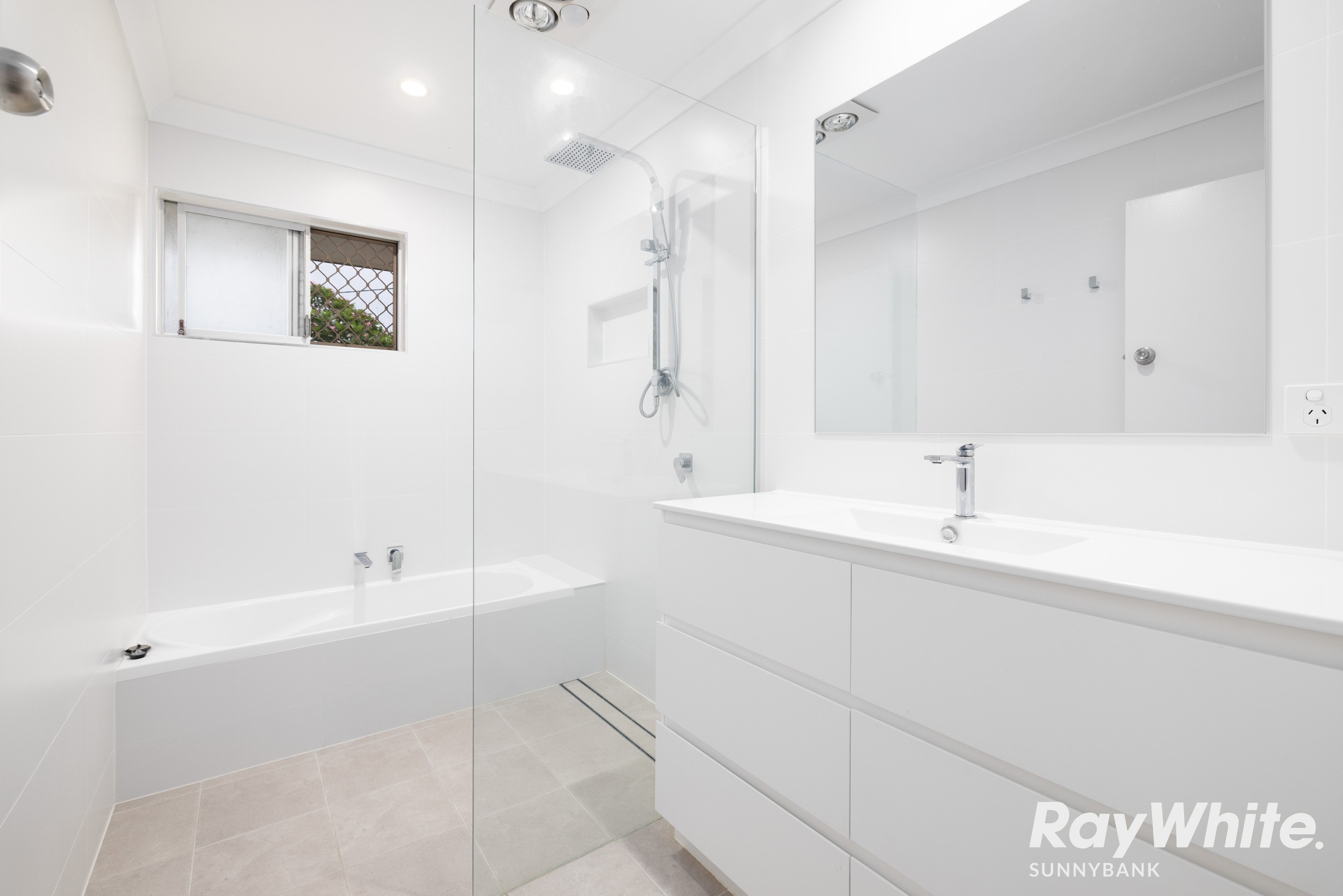 22 Stirling Street, Rochedale South, QLD 4123