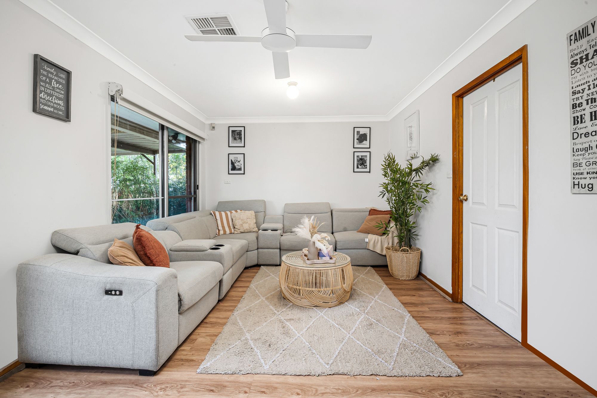 2 Caloola Avenue, Penrith, NSW 2750