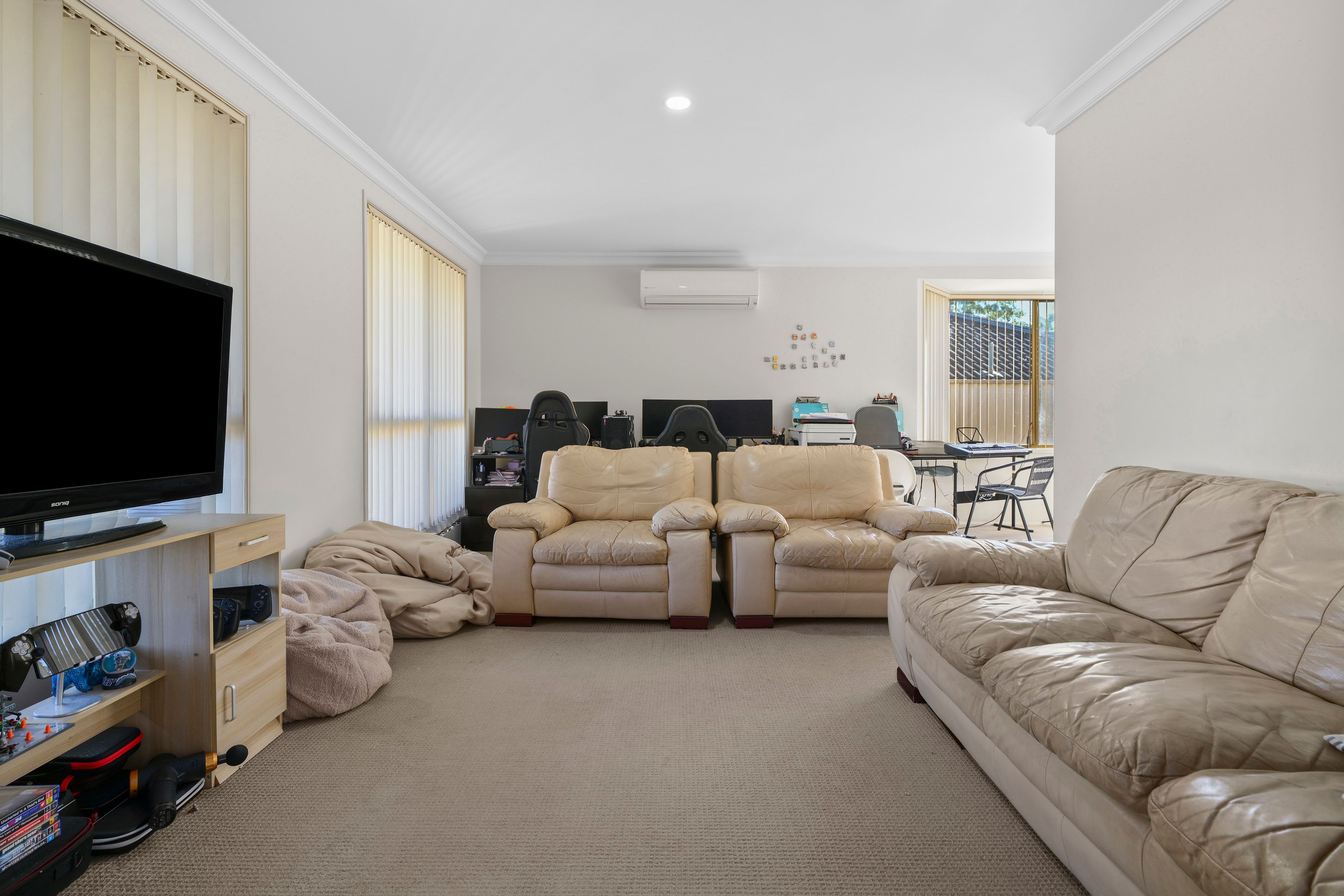 9 Natasha Place — photo 11 of 14