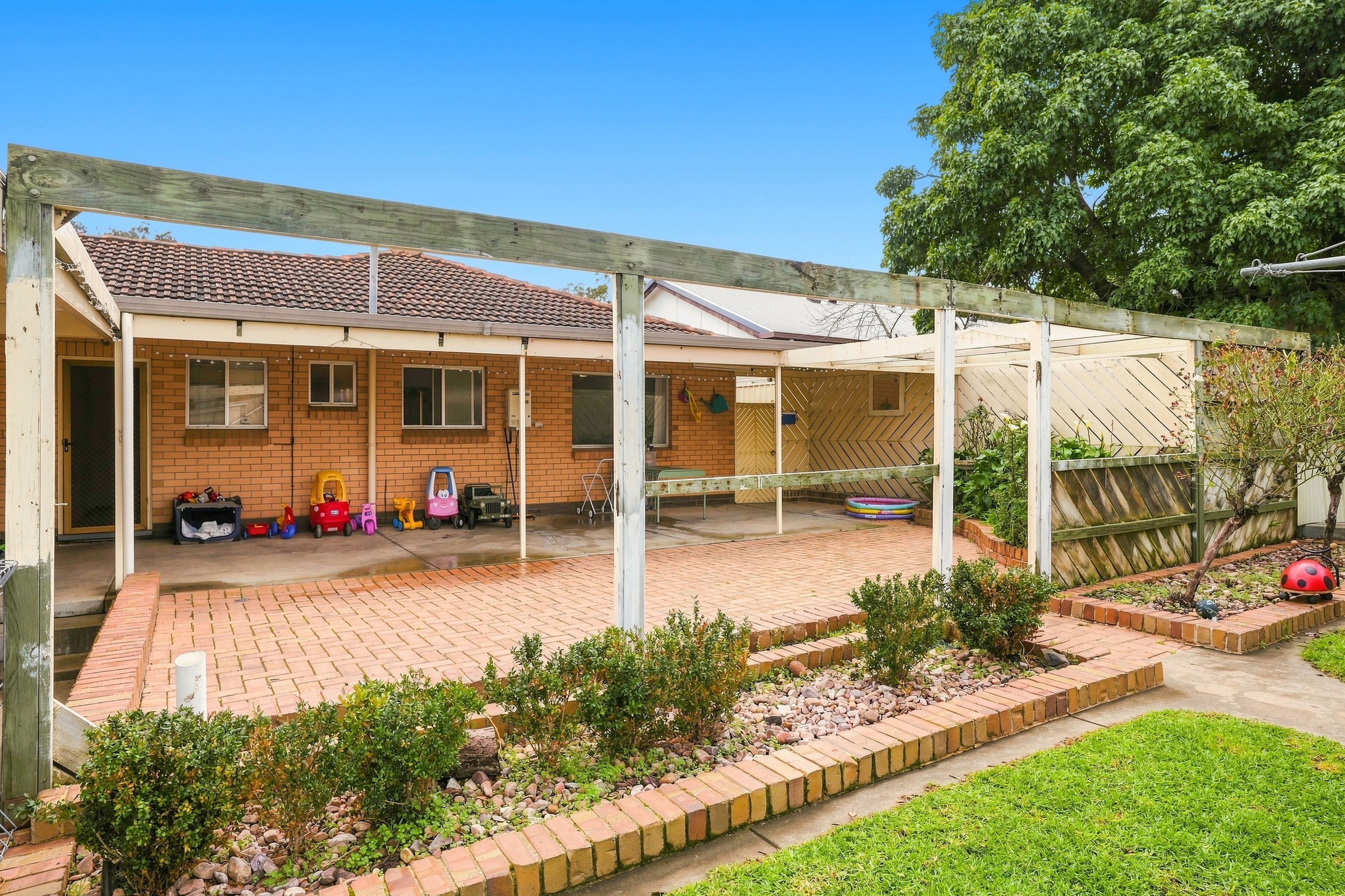 49 Mataro Road — photo 20 of 25