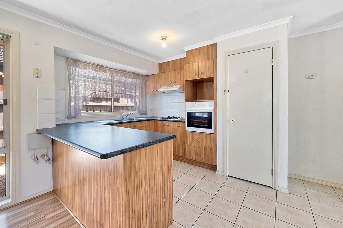 39 Glenaire Crescent, Cranbourne West, VIC 3977