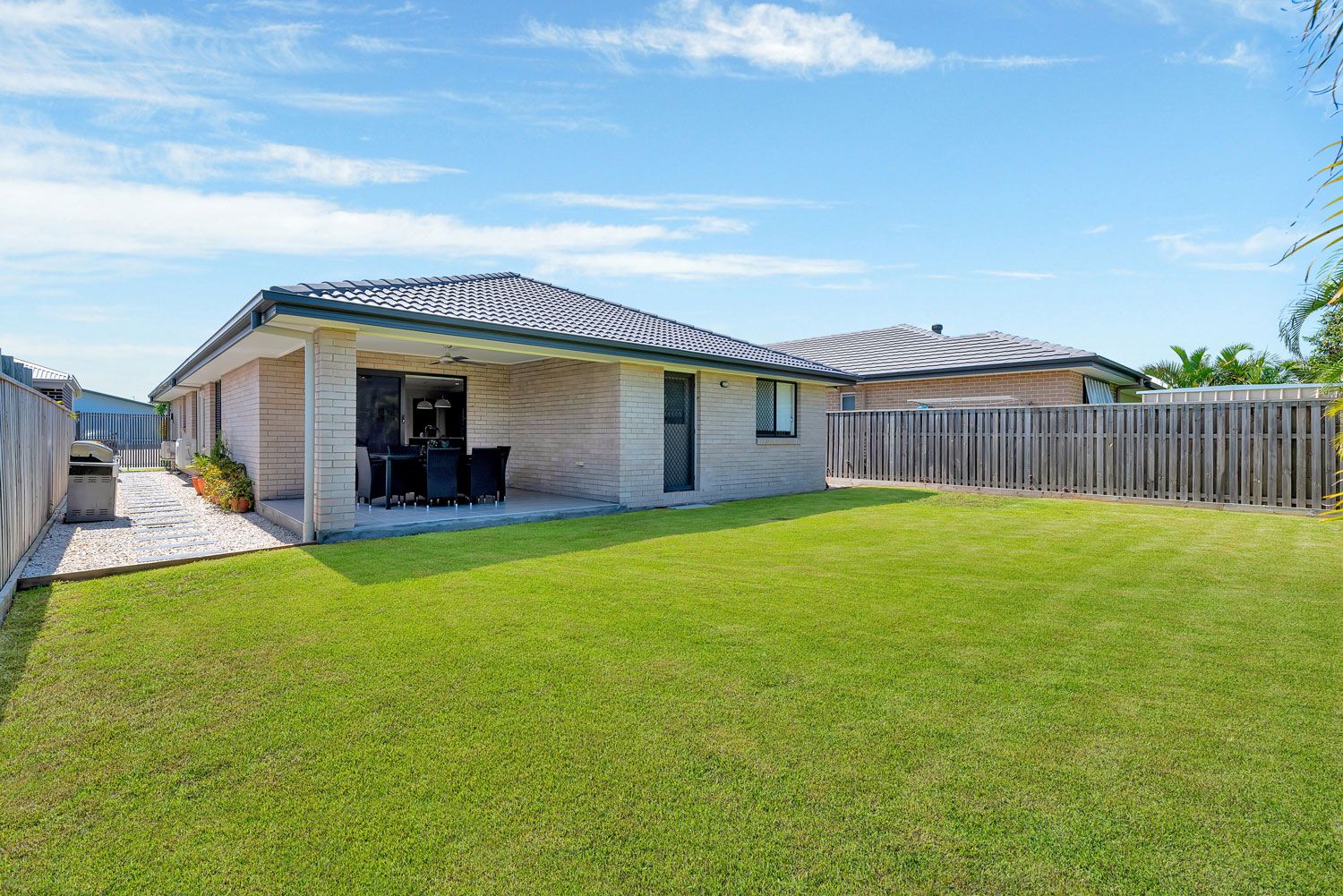 5 Kalgoorlie Street, Pimpama QLD 4209