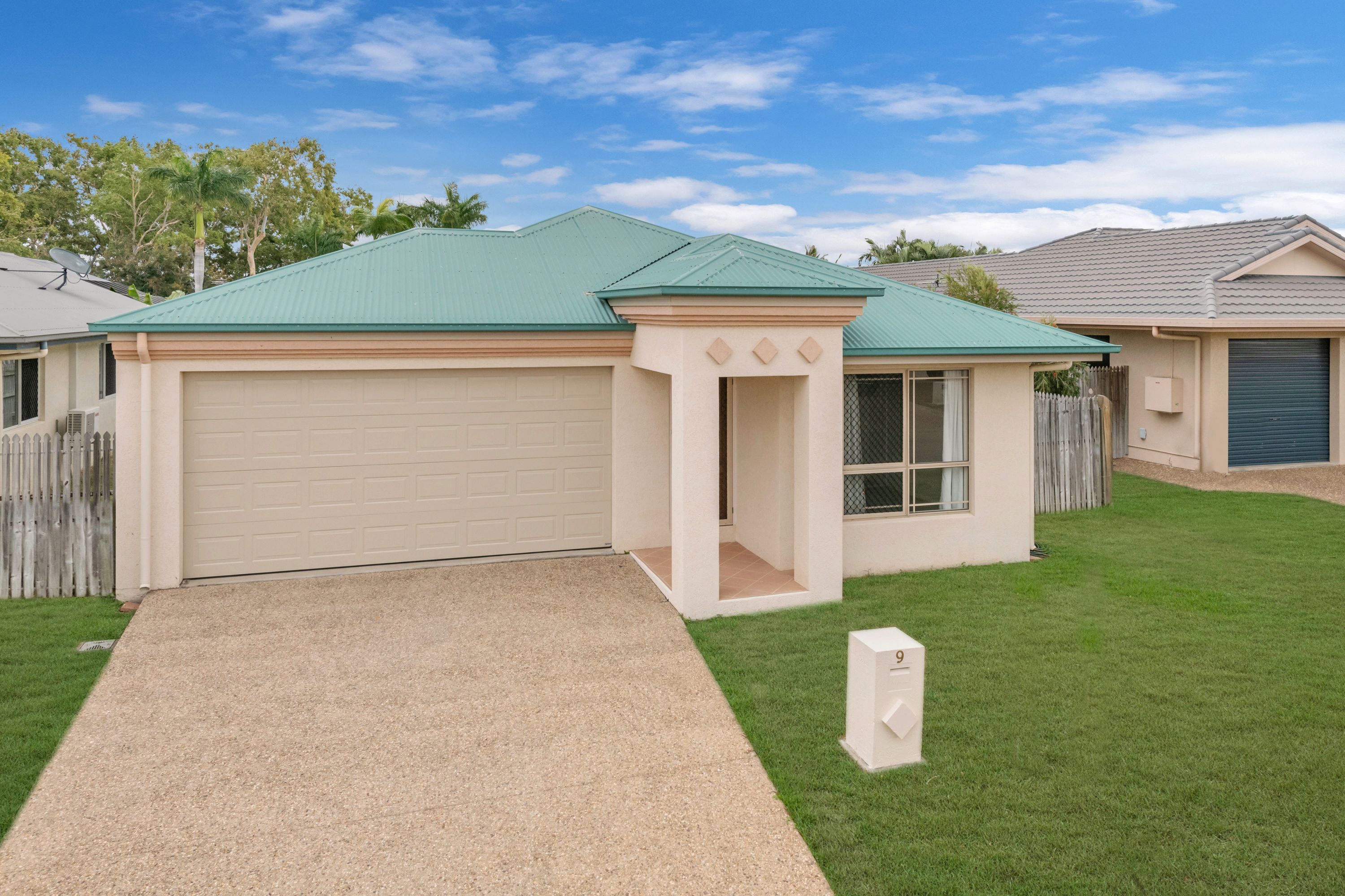 9 Pinnata Place, Kirwan, QLD 4817