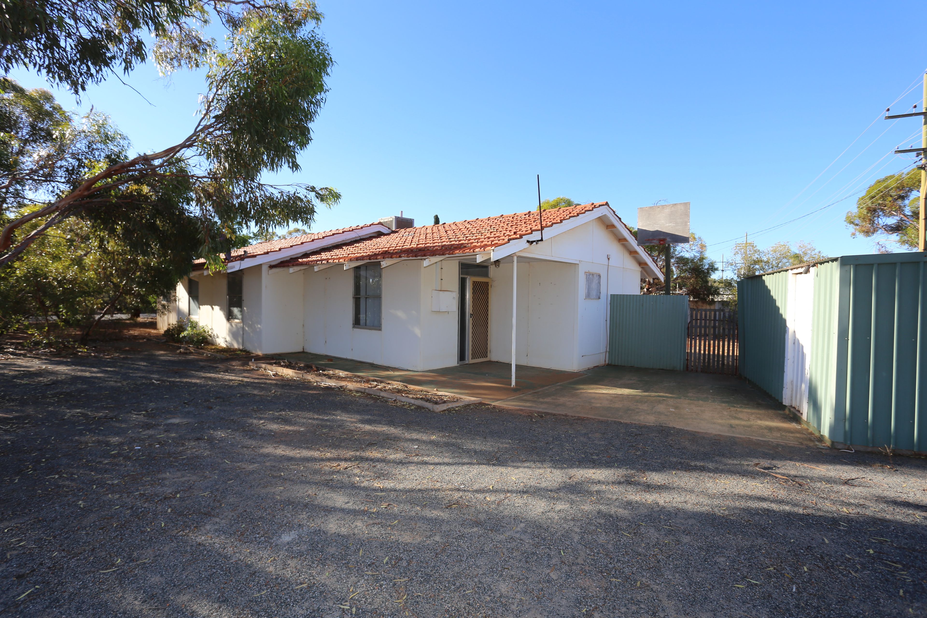 30 Saltbush Road, Kambalda West WA 6442