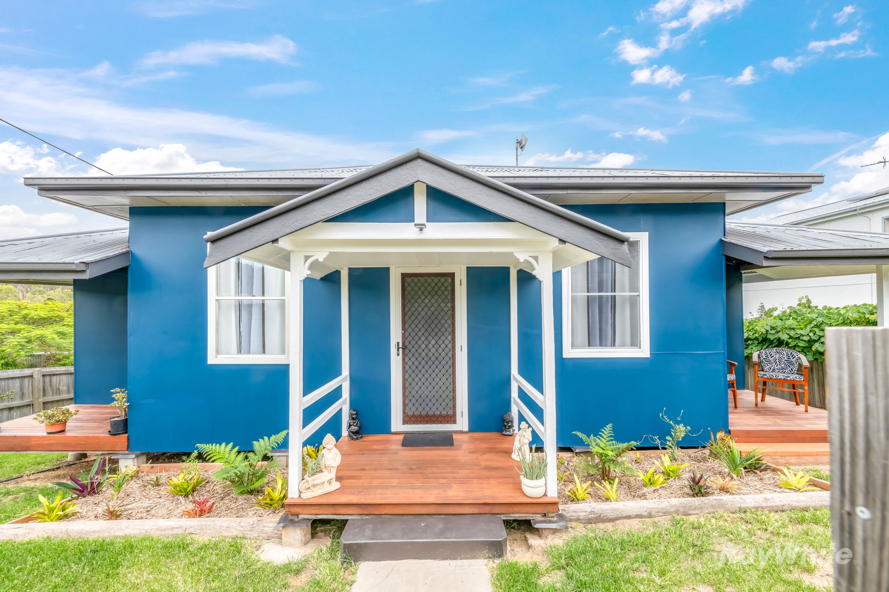8 Isabella Street, Mount Perry QLD 4671