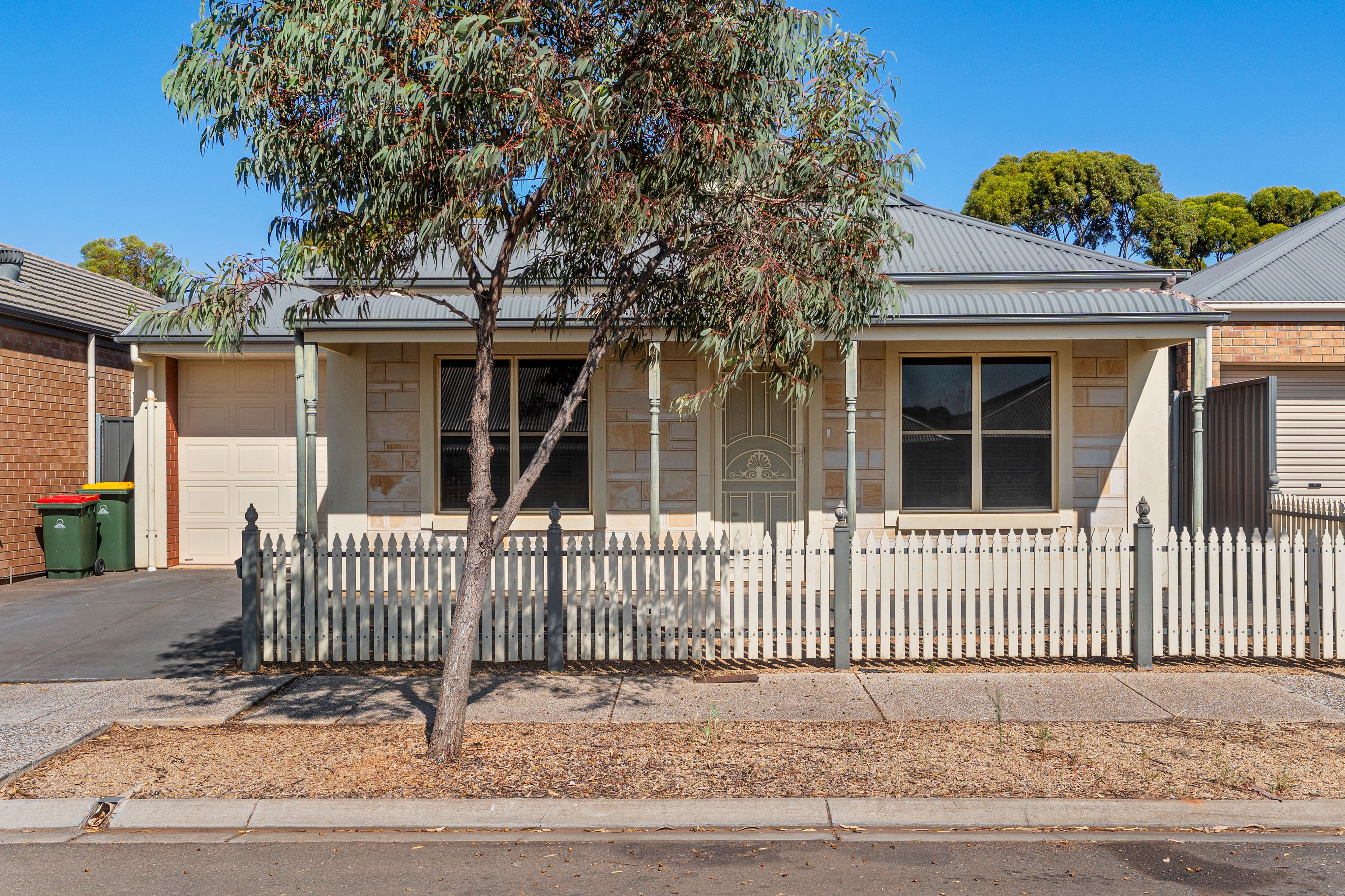 9 Salmon Gum Crescent, Blakeview, SA 5114