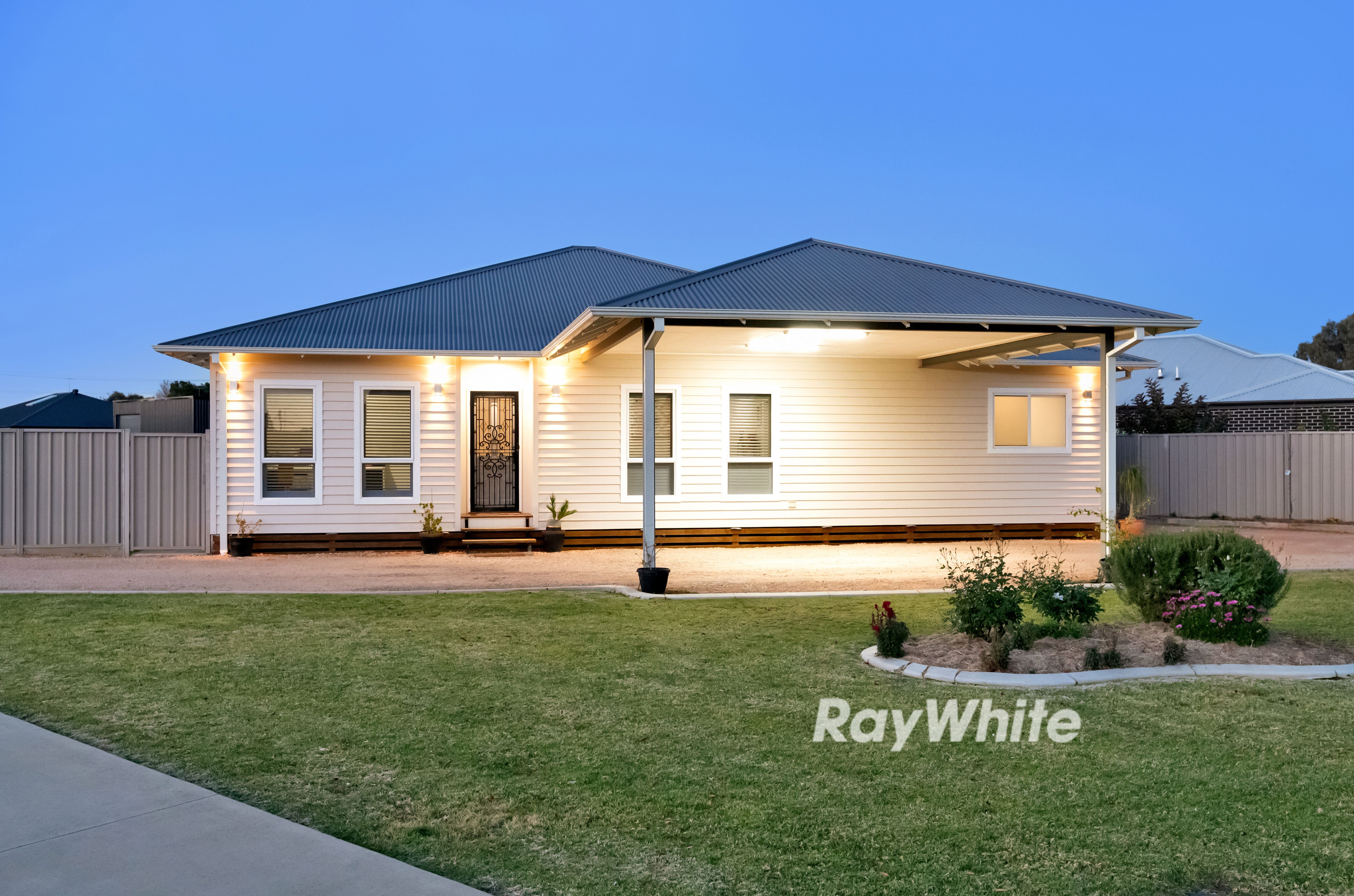 12 William Street , Gol Gol NSW 2738