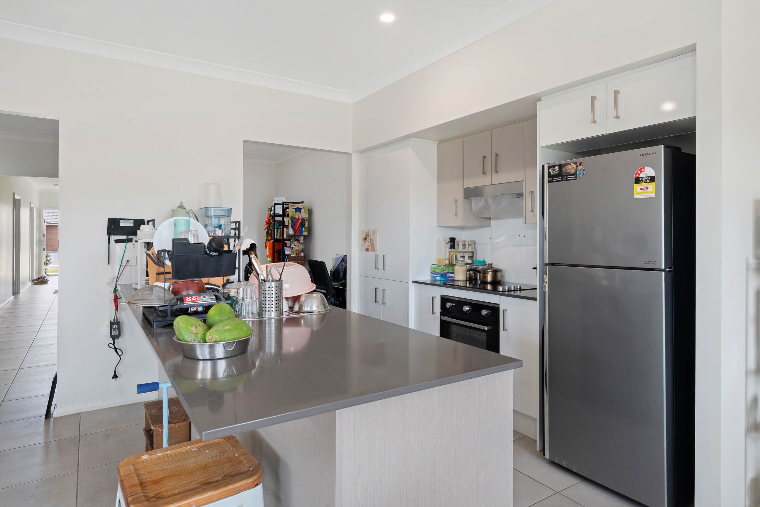 2/27 Roebuck Street — photo 3 of 10