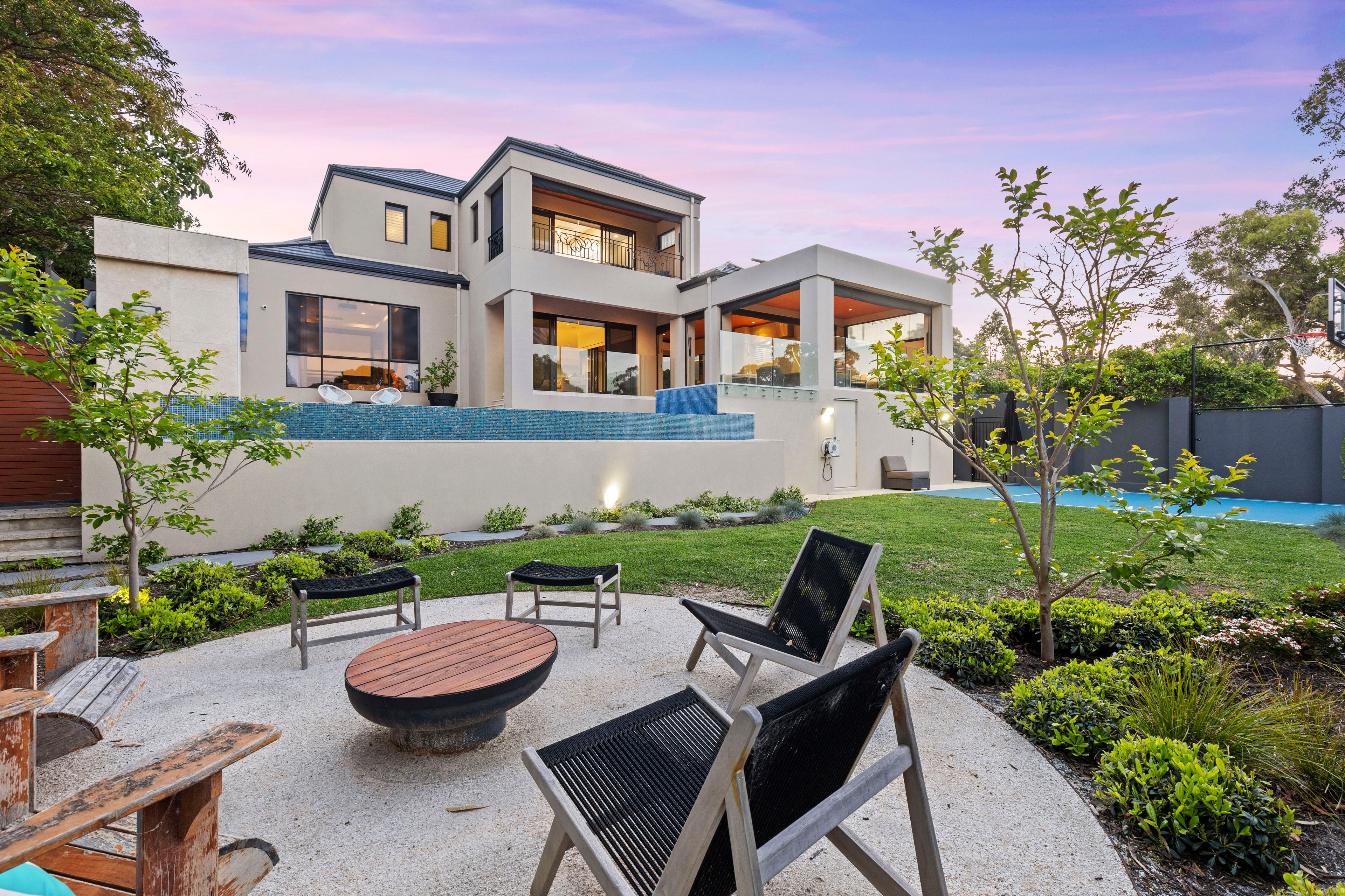 16 Slalom Drive, Wembley Downs, WA 6019