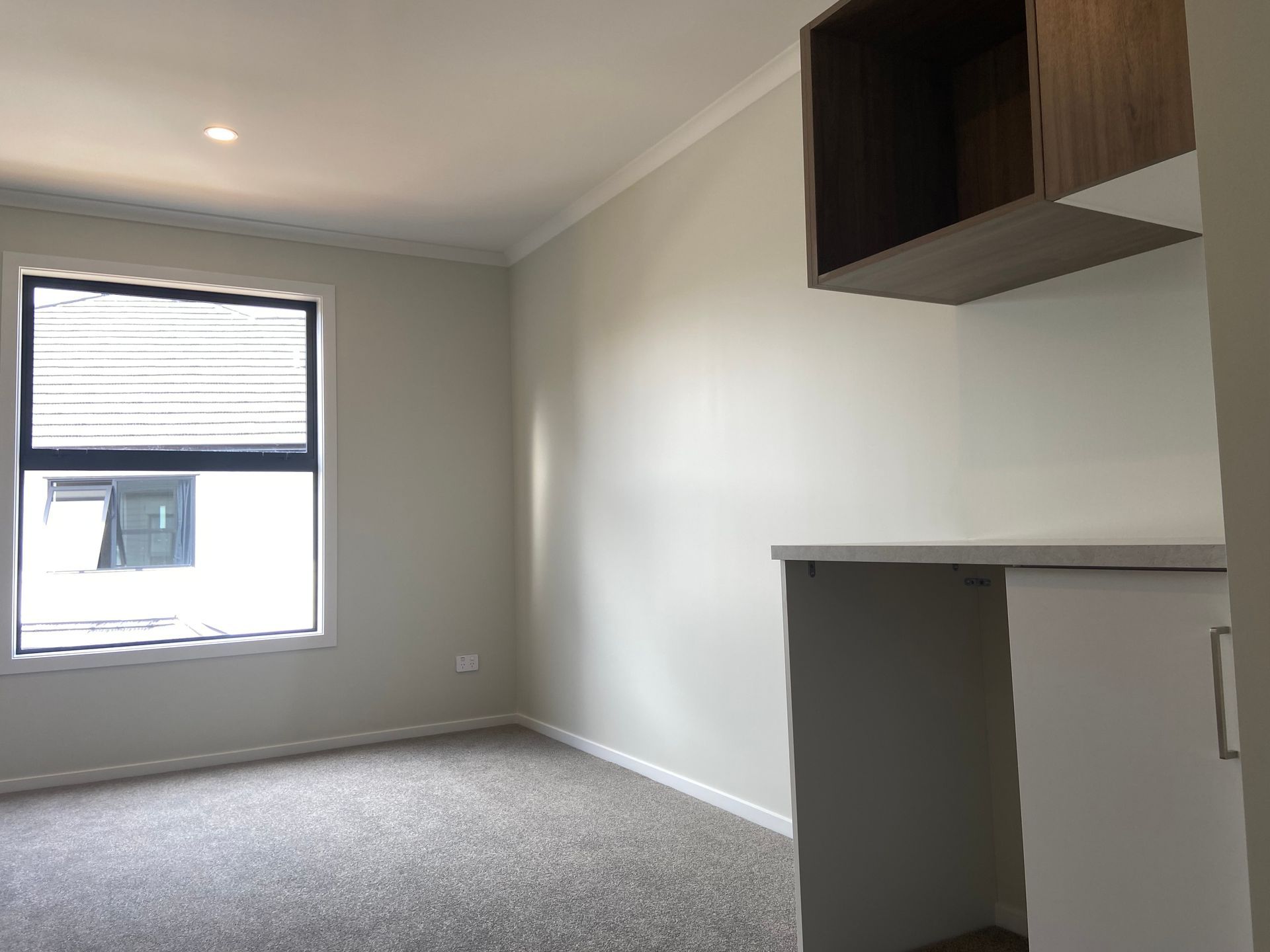 2/28 Rm B May Street, Hamilton East, Hamilton City