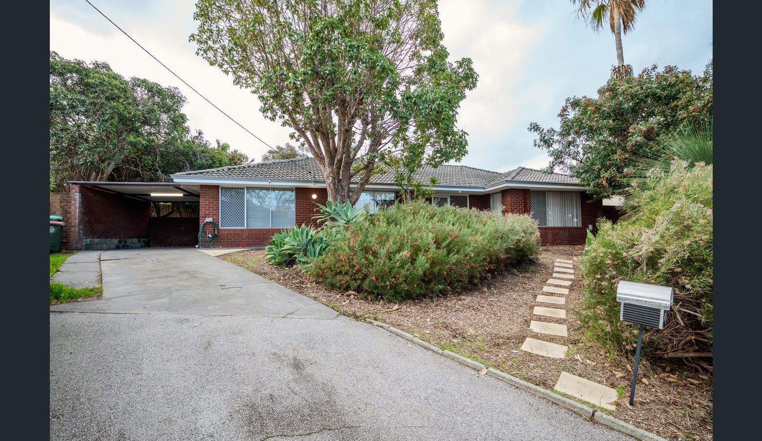 19 Darwinia Place — photo from Ray White Whiteman & Associates
