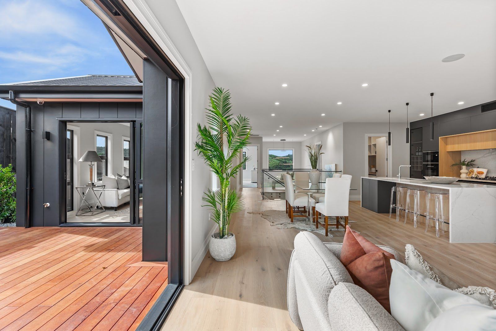 7 Halcyon Bay Lane, Orewa, Rodney