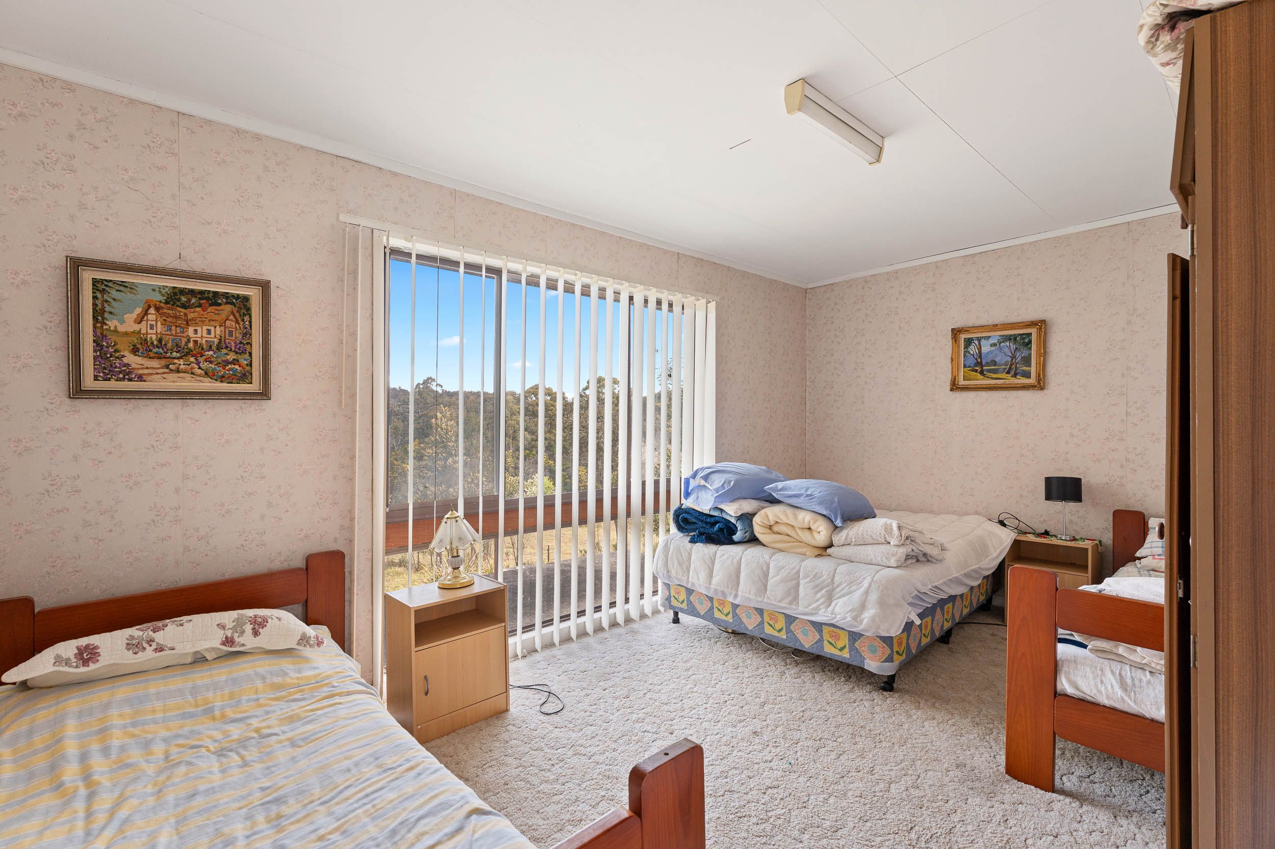 182 Arthurs Road Towrang via — photo 5 of 16
