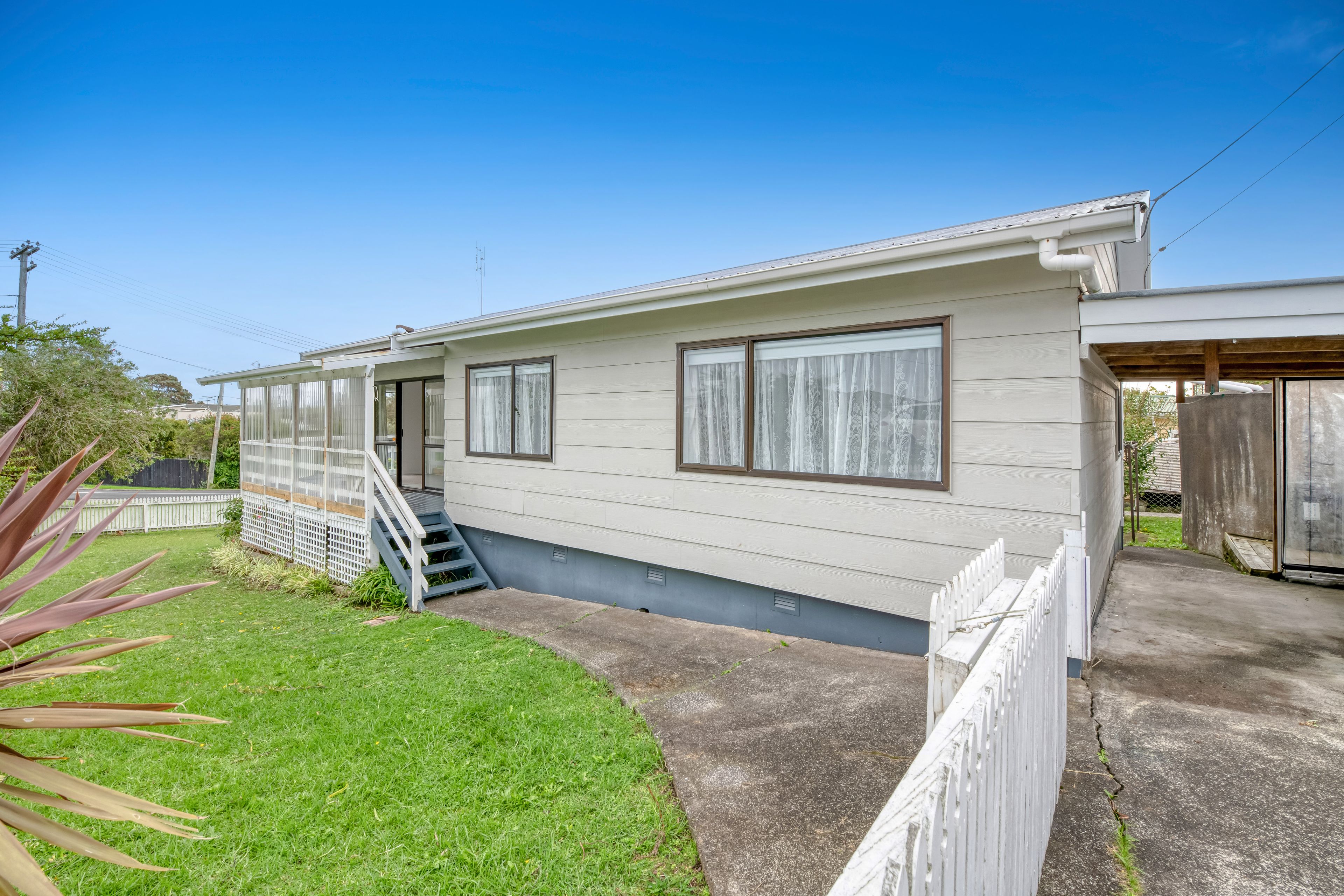 2/48 Rawhiti Road, Manly, Rodney