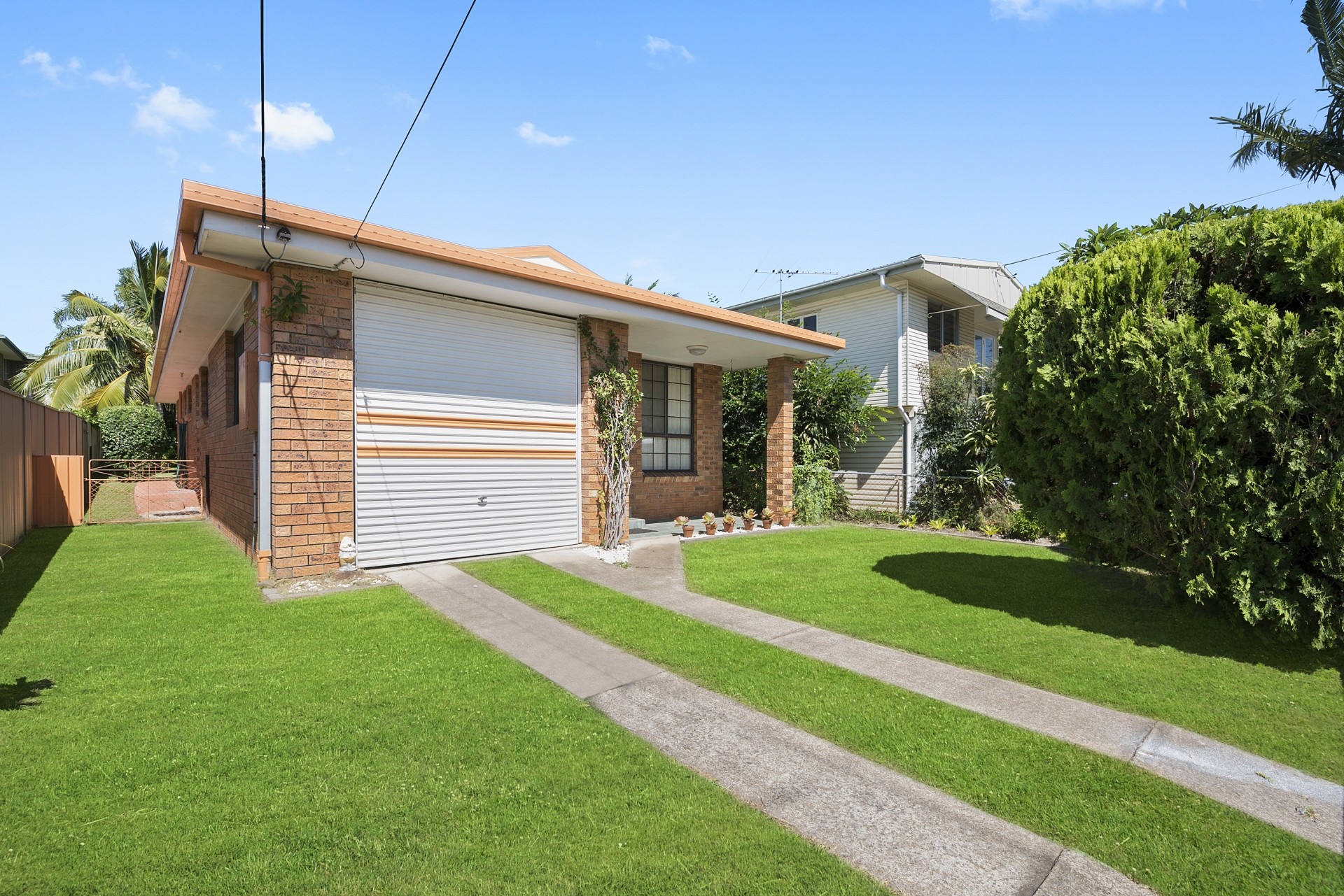 112 Oxley Avenue, Woody Point, QLD 4019