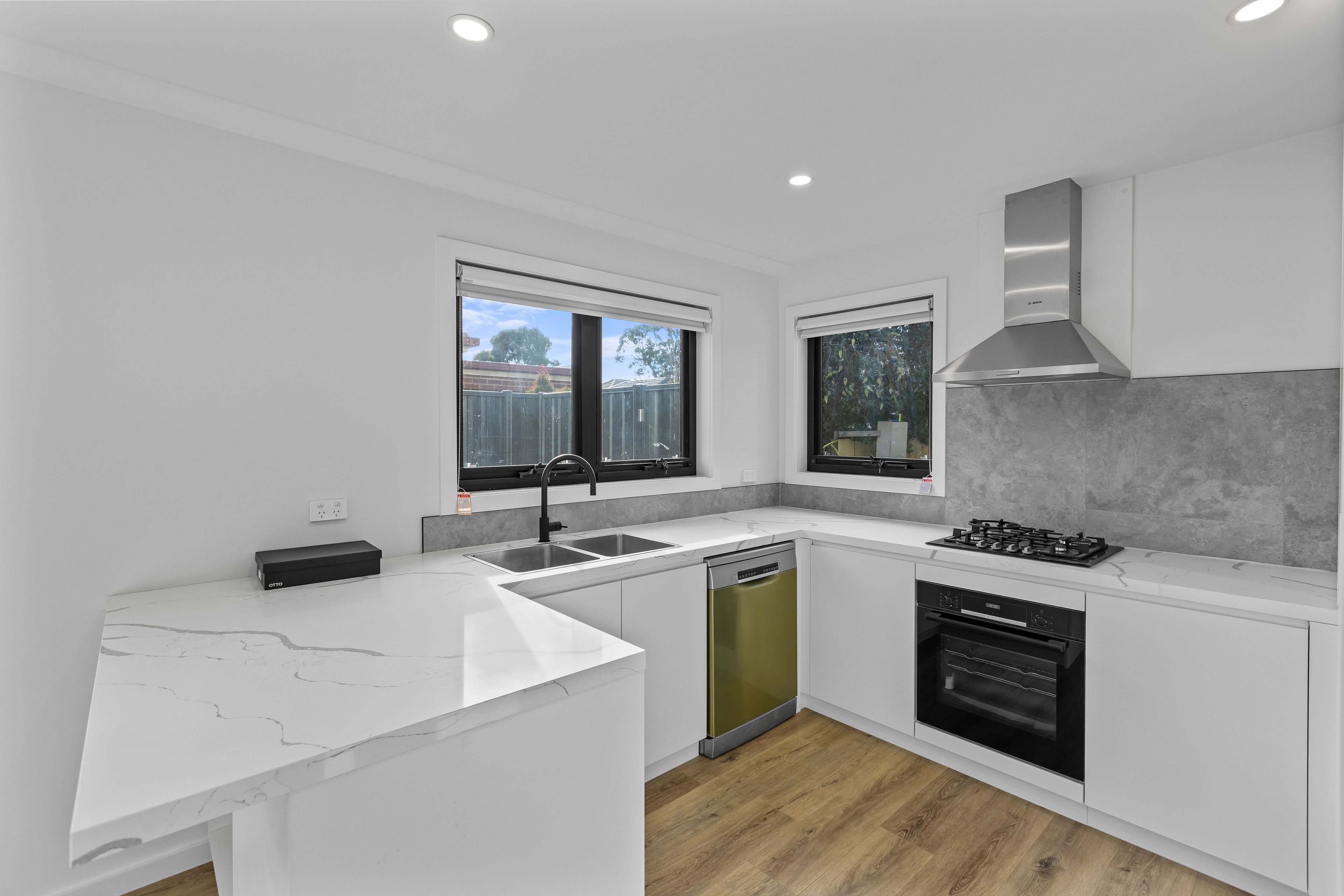 8/8-10 Eileen Street, Hadfield, VIC 3046