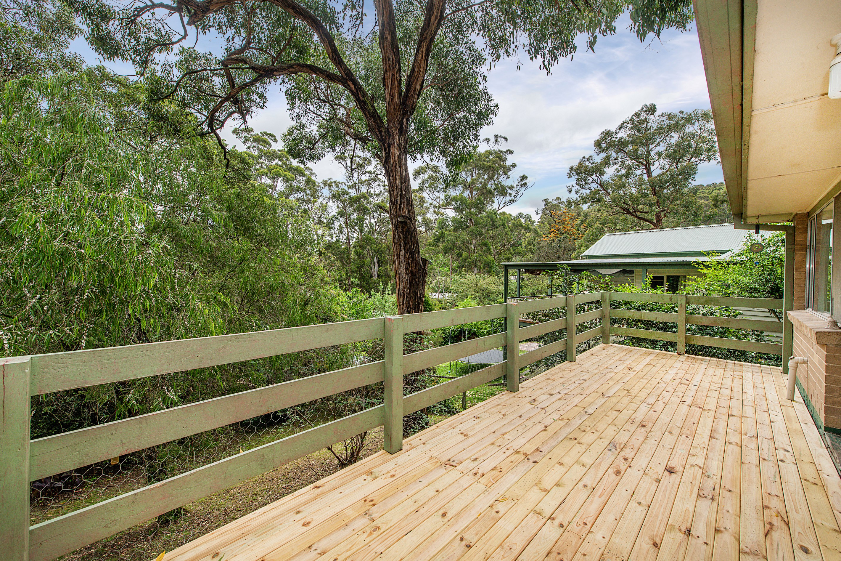 6 The Highway, Upwey, VIC 3158