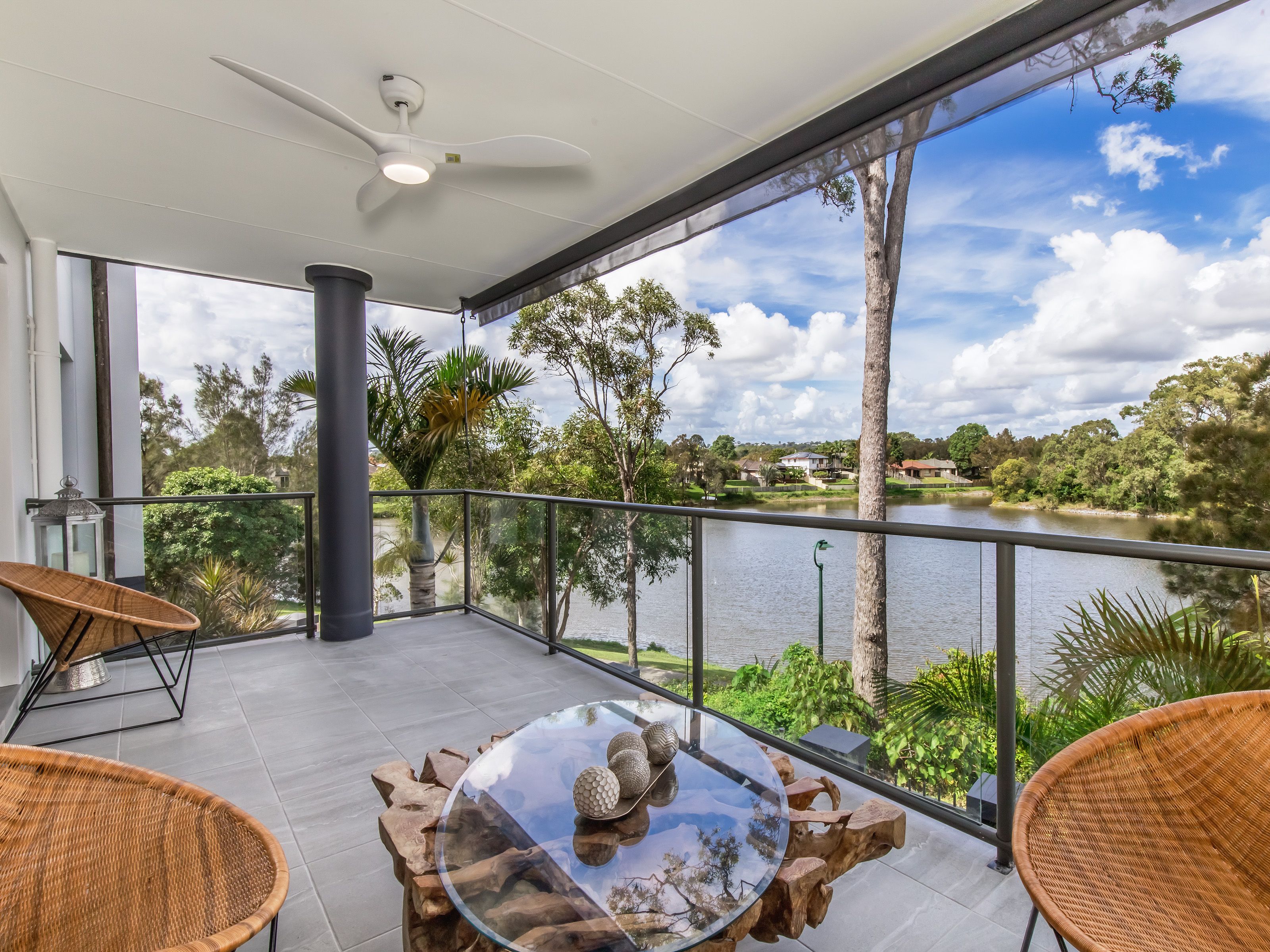 20 Comore Drive, Varsity Lakes QLD 4227