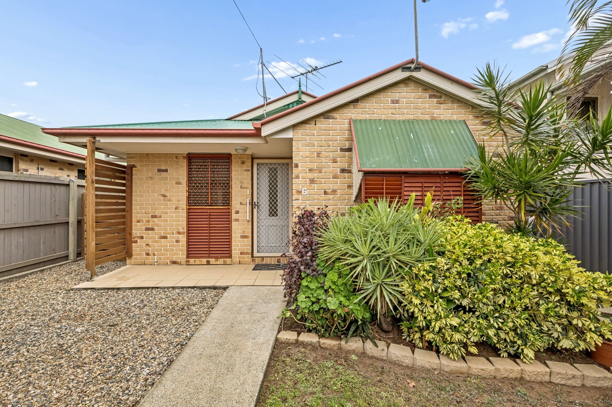 6 Mclennan Street — photo from Ray White Redcliffe
