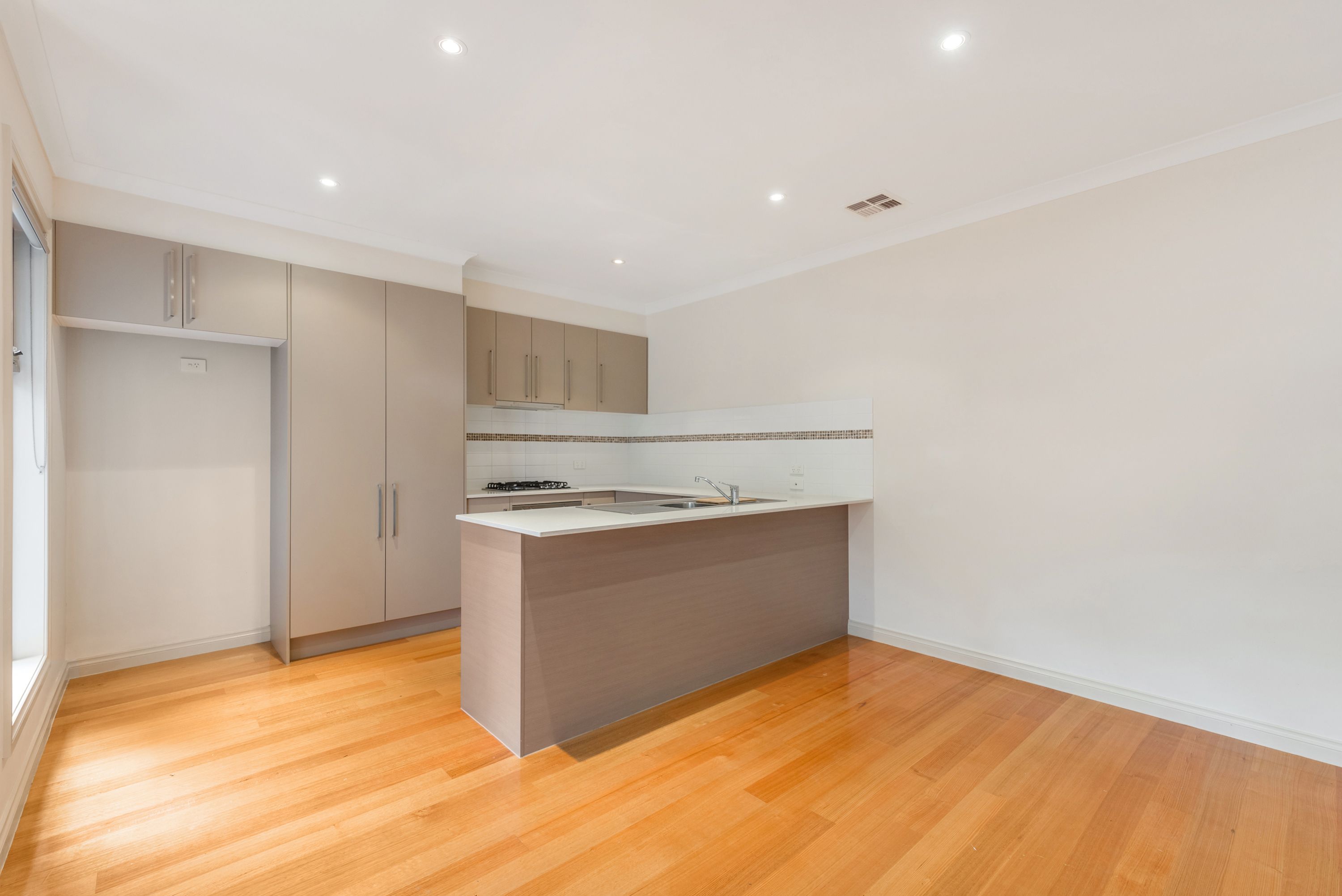 1D Rosa Street, Scoresby, VIC 3179