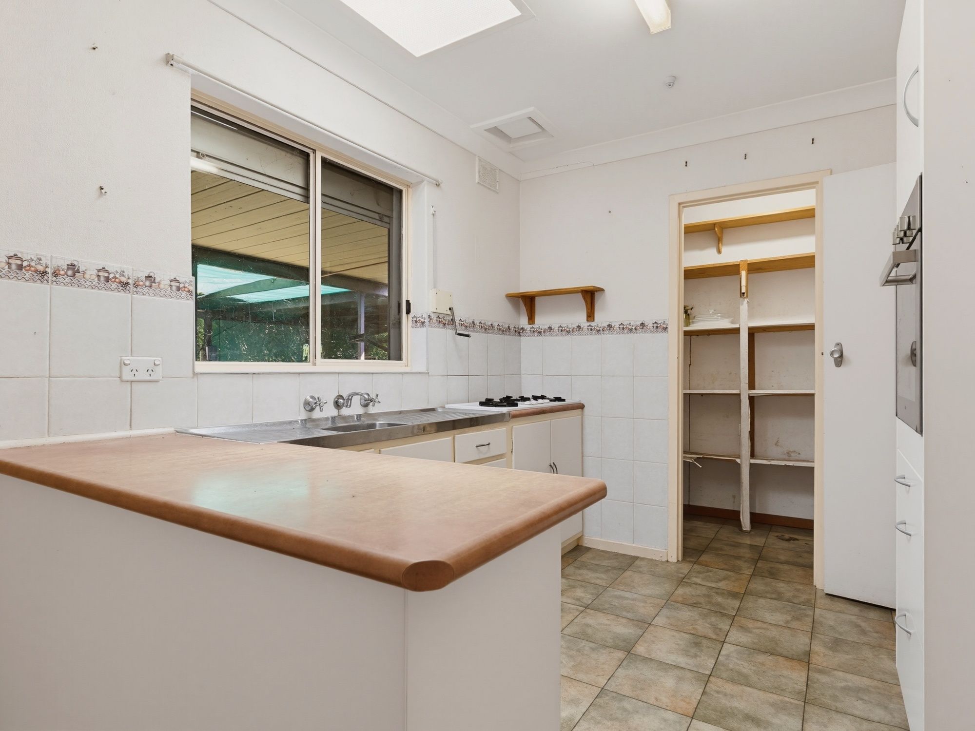 8 Hurley Grove — photo 6 of 16