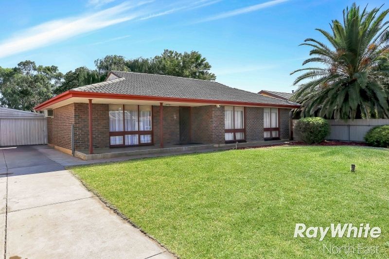 9 Monarch Avenue, Parafield Gardens SA 5107