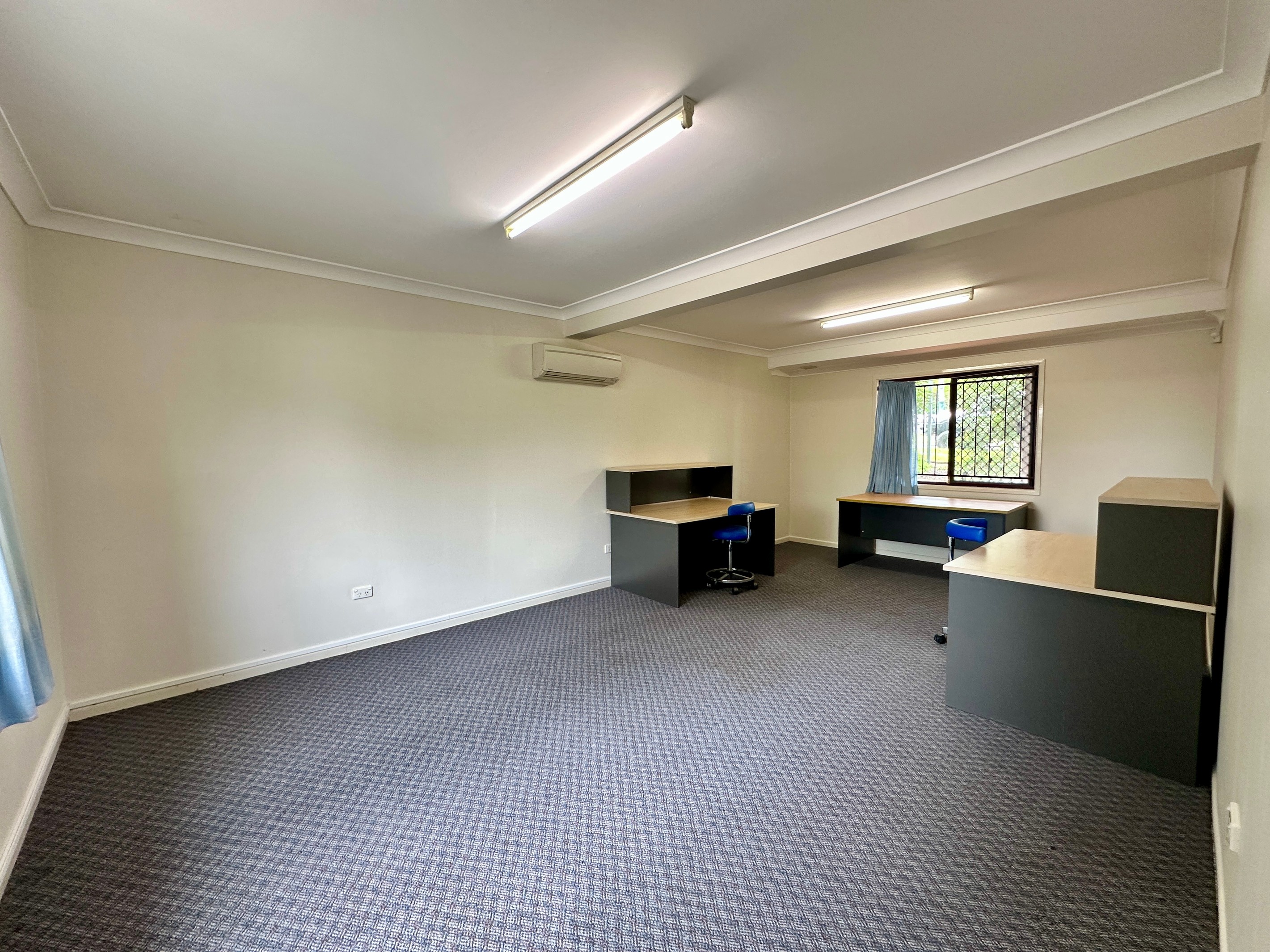 9 Helen Street, Hillcrest, QLD 4118