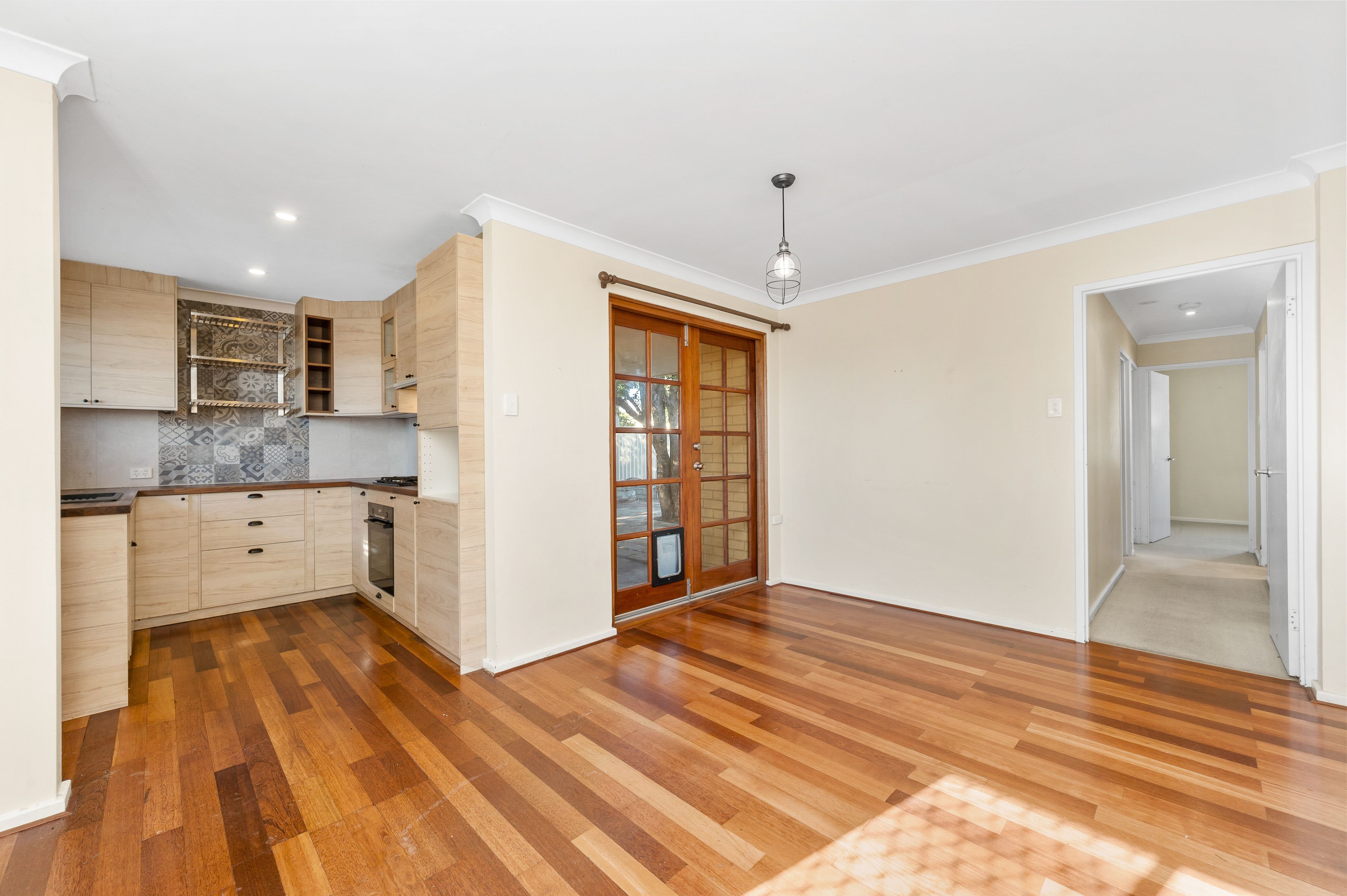 13 Erpingham Road — photo 9 of 25
