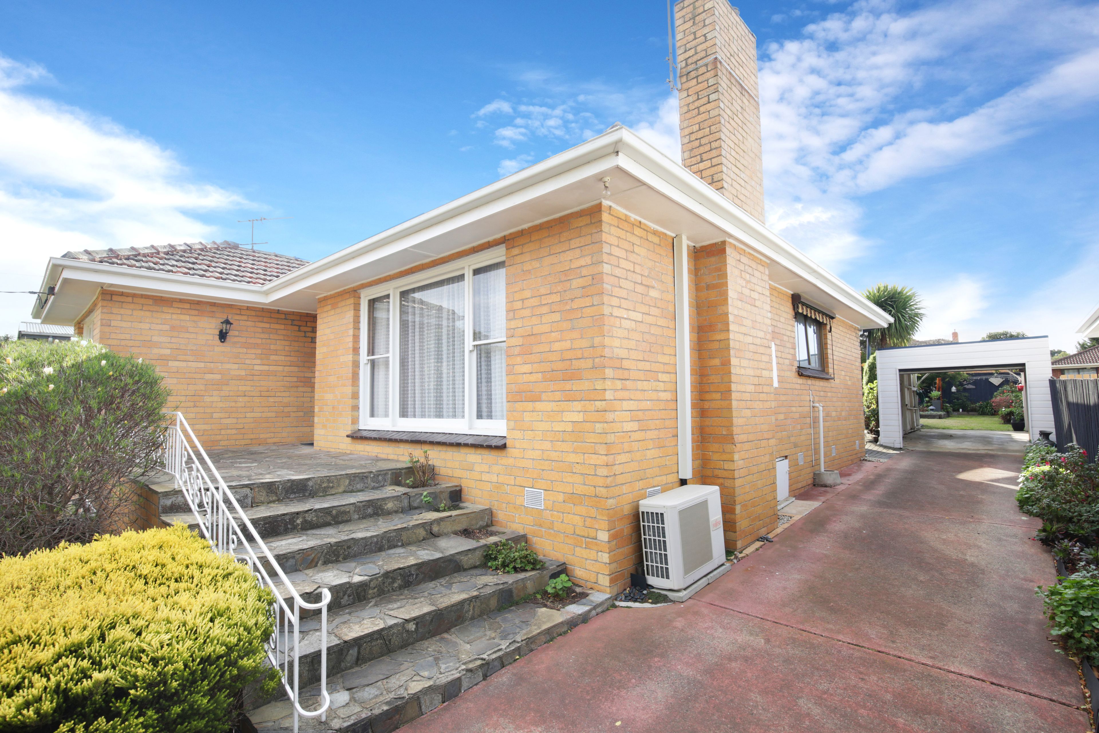 14 Cambra Road, Belmont, VIC 3216