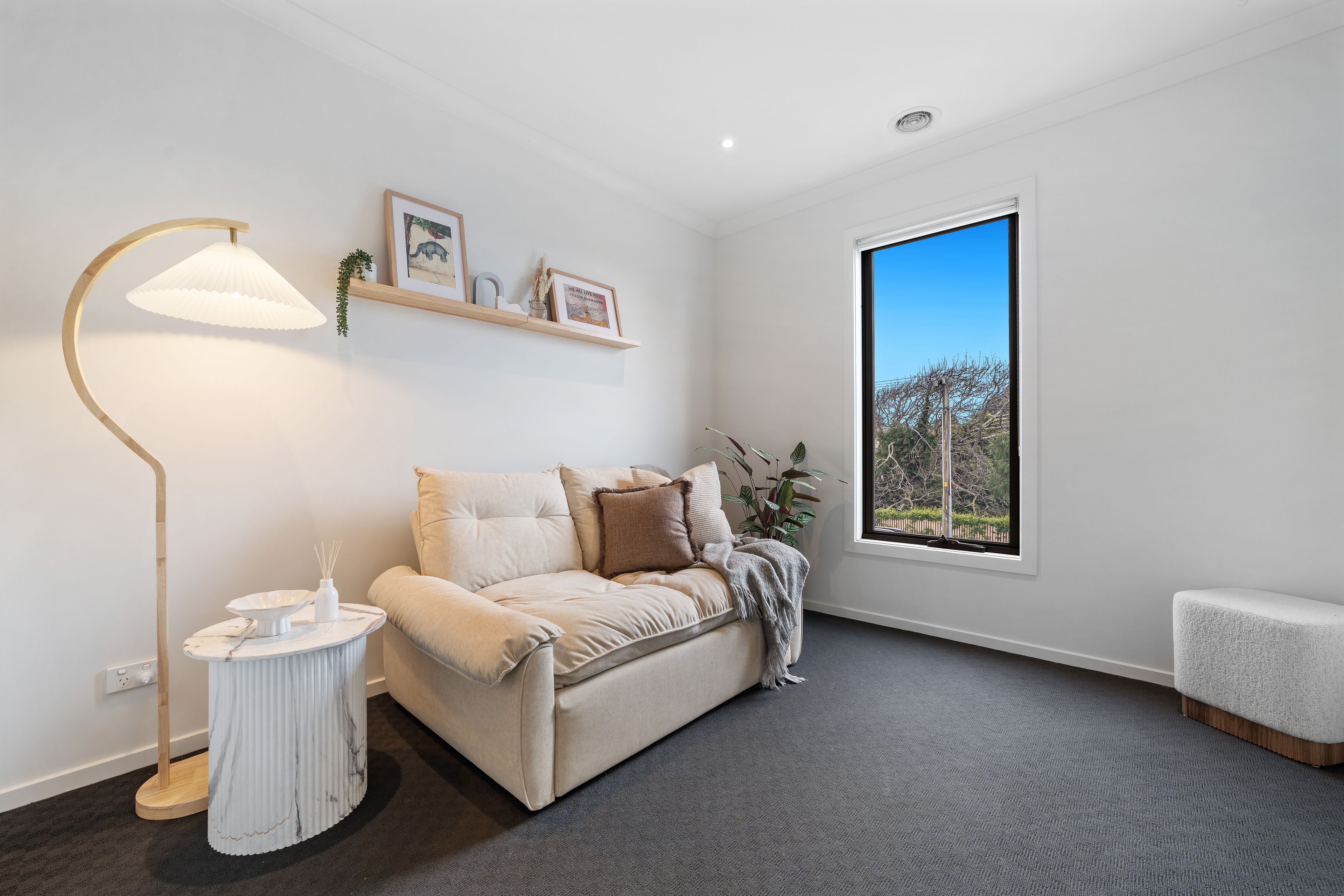 2/38 Cannes Avenue — photo 12 of 22