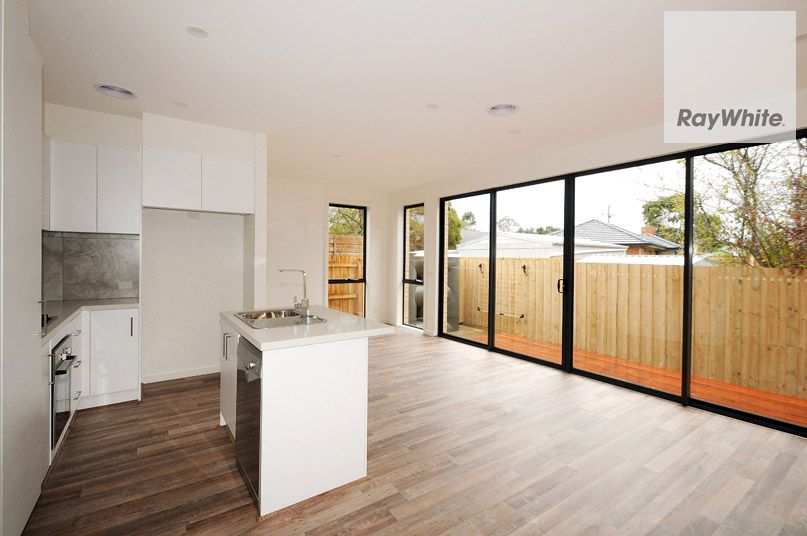 7A Binding Avenue, Cranbourne, VIC 3977