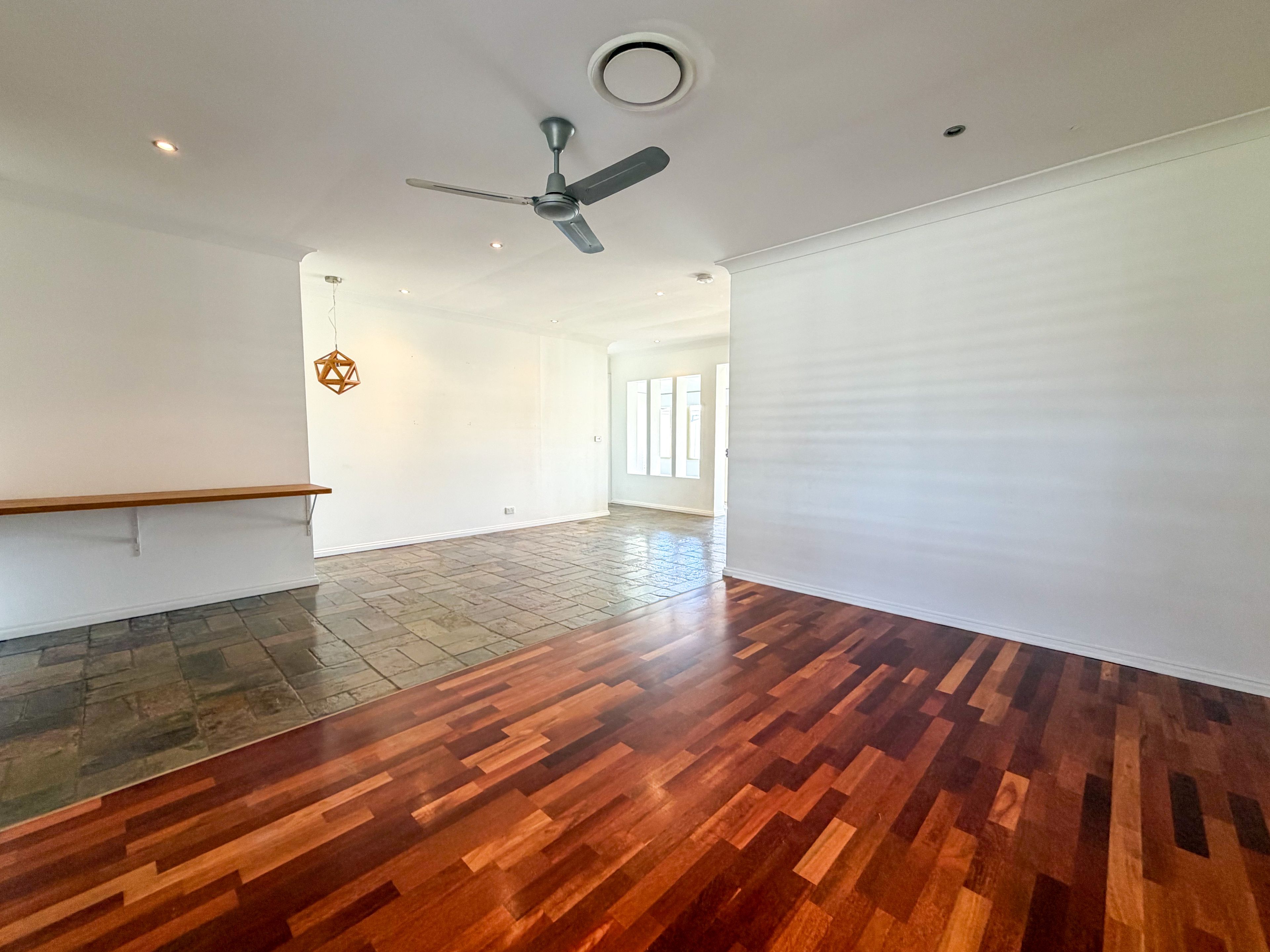 25 Paganini Crescent, Claremont Meadows, NSW 2747