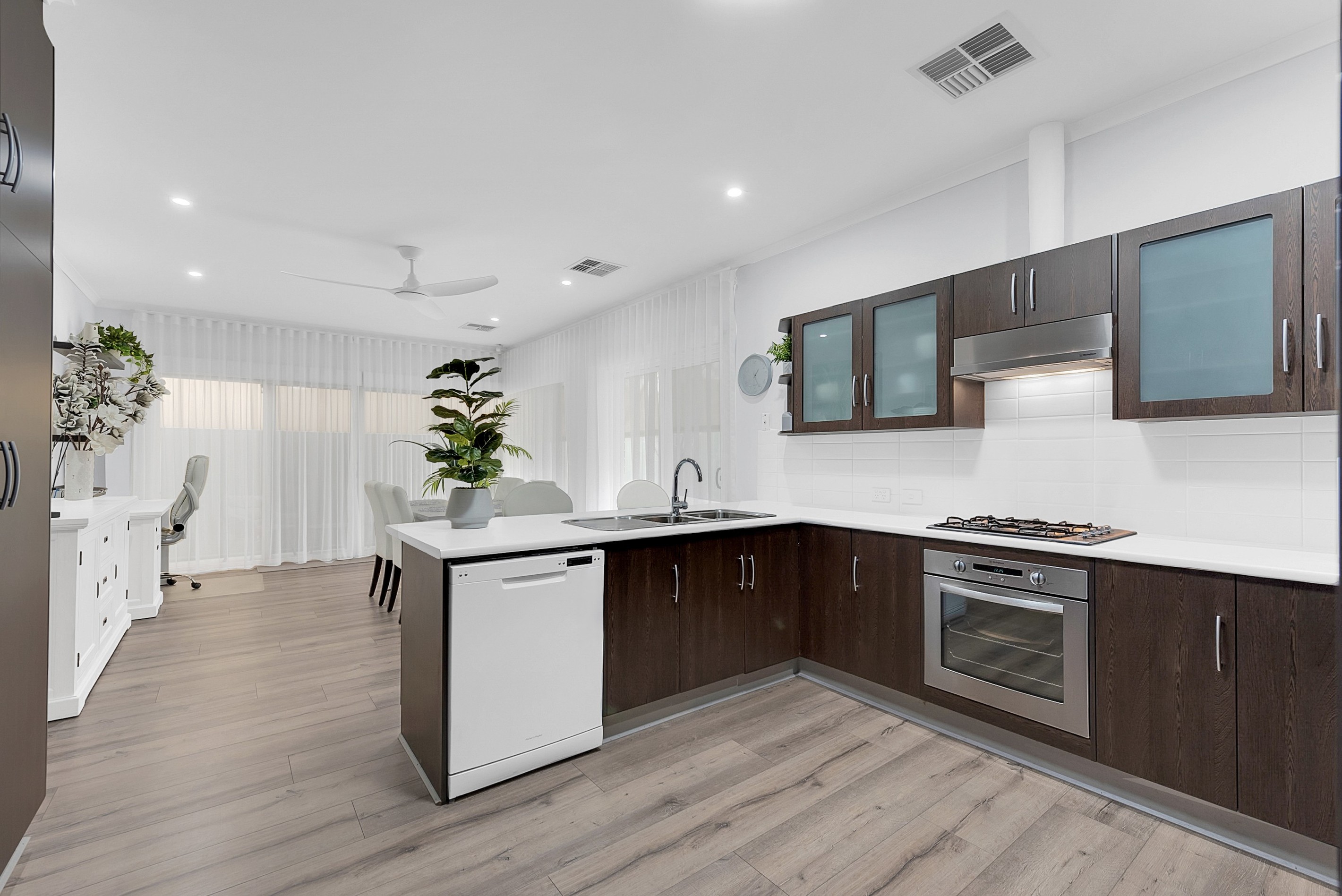 3 Hinchinbrook Avenue, Mawson Lakes, SA 5095