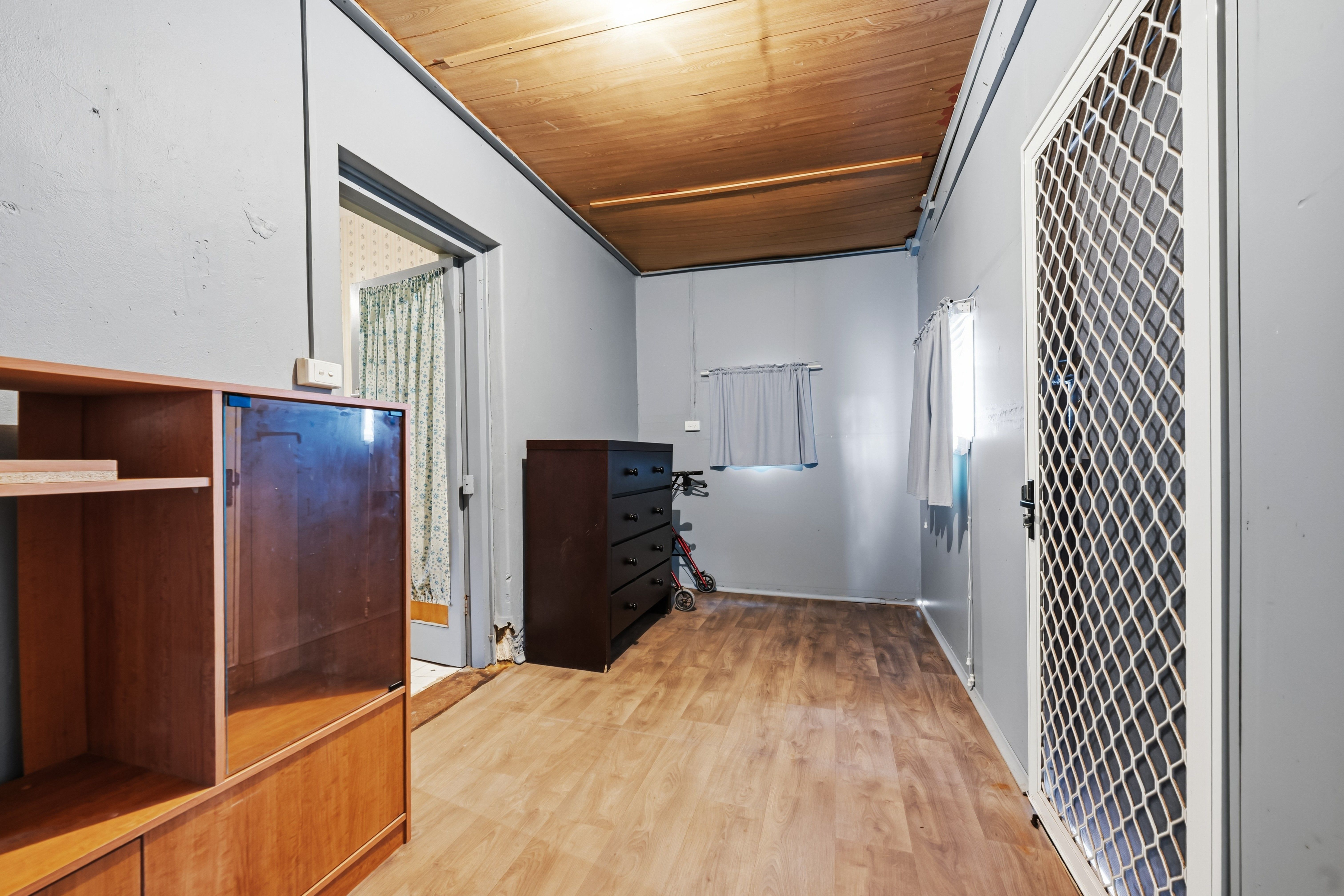 90 Francis Street — photo 9 of 24