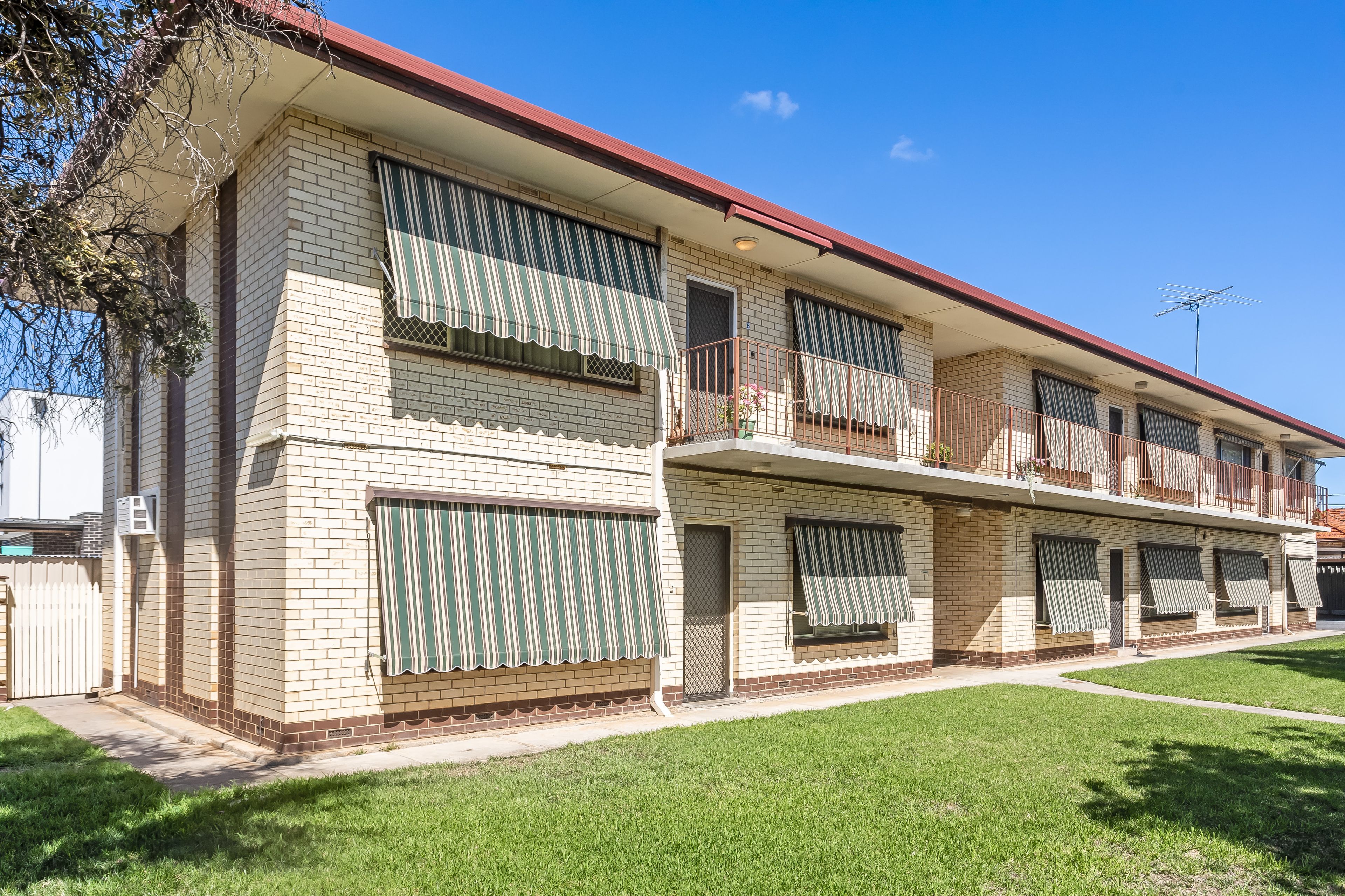 1/16 Sando Street, Findon, SA 5023