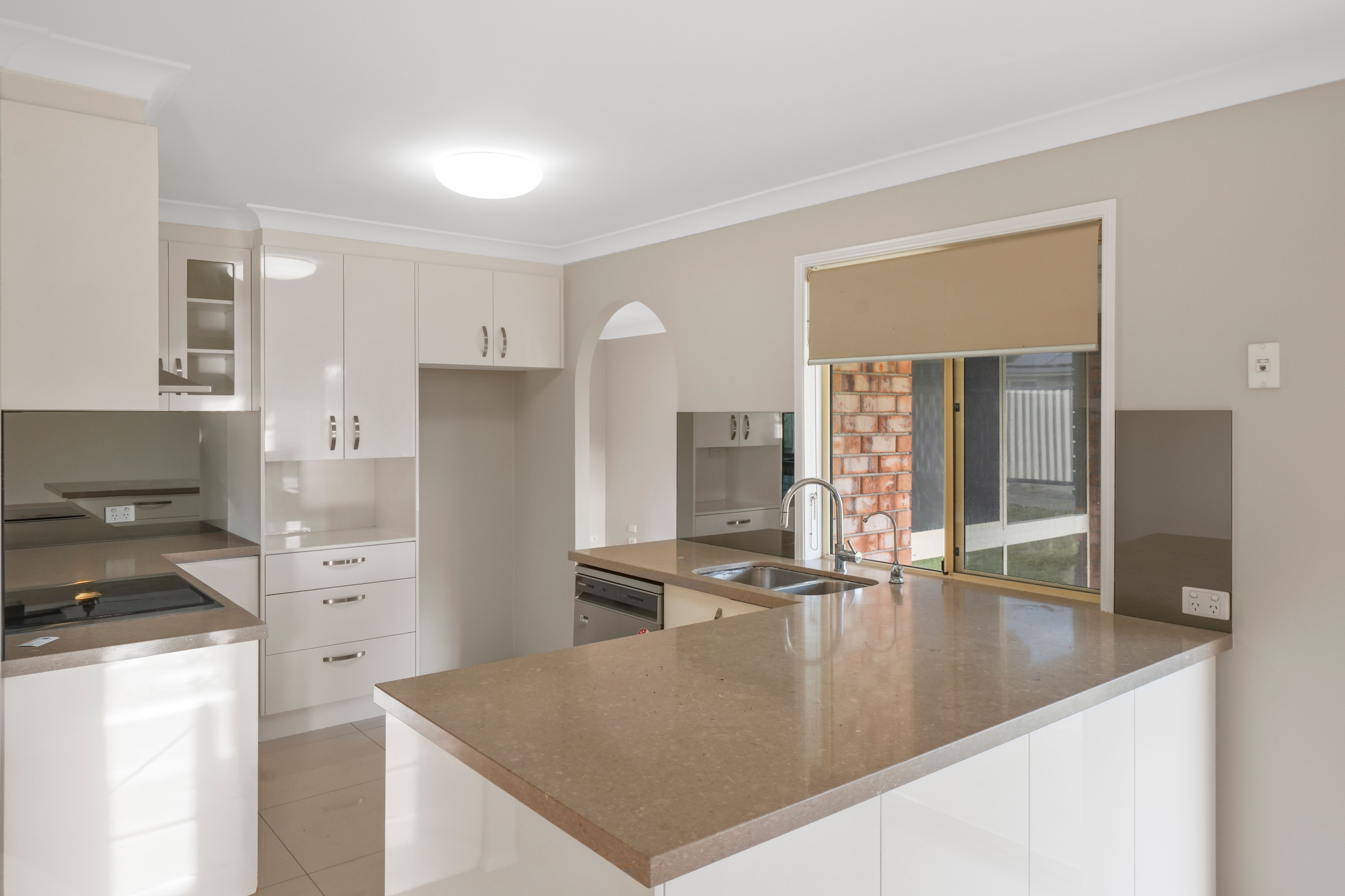 59 Bushland Drive, Regents Park, QLD 4118