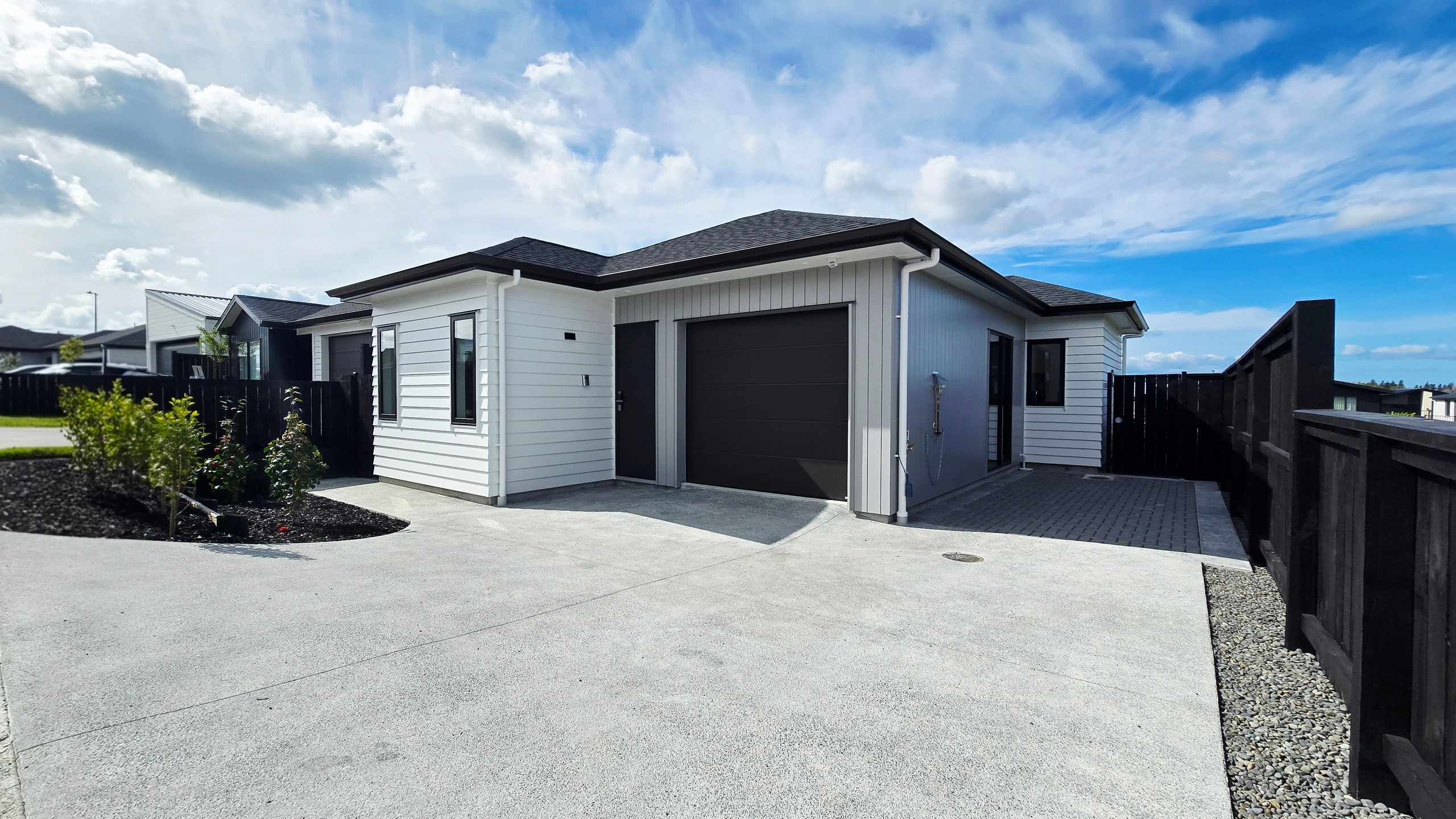 123 Argent Lane, Milldale, Rodney