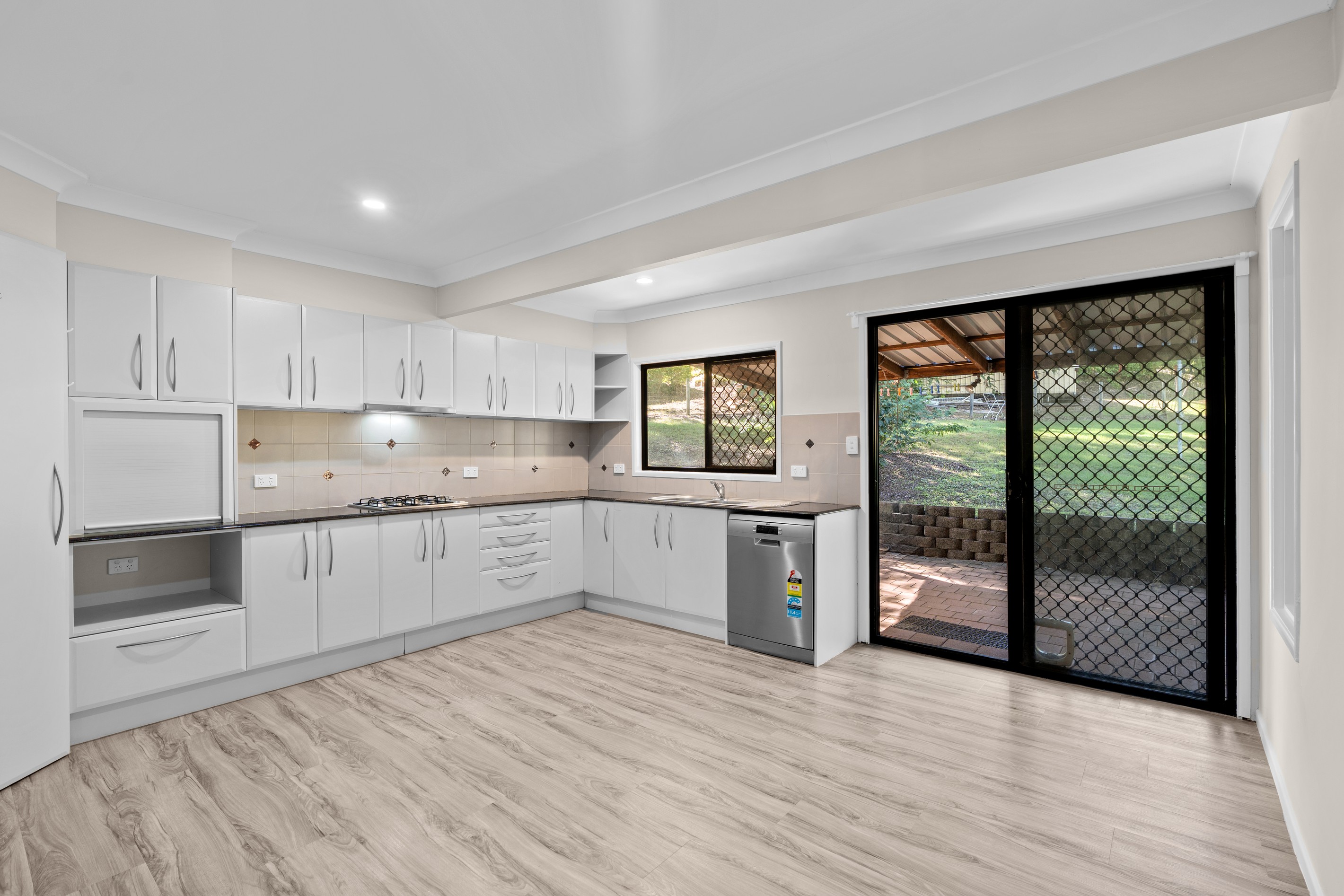 5 Cassia Court, Fernvale, QLD 4306