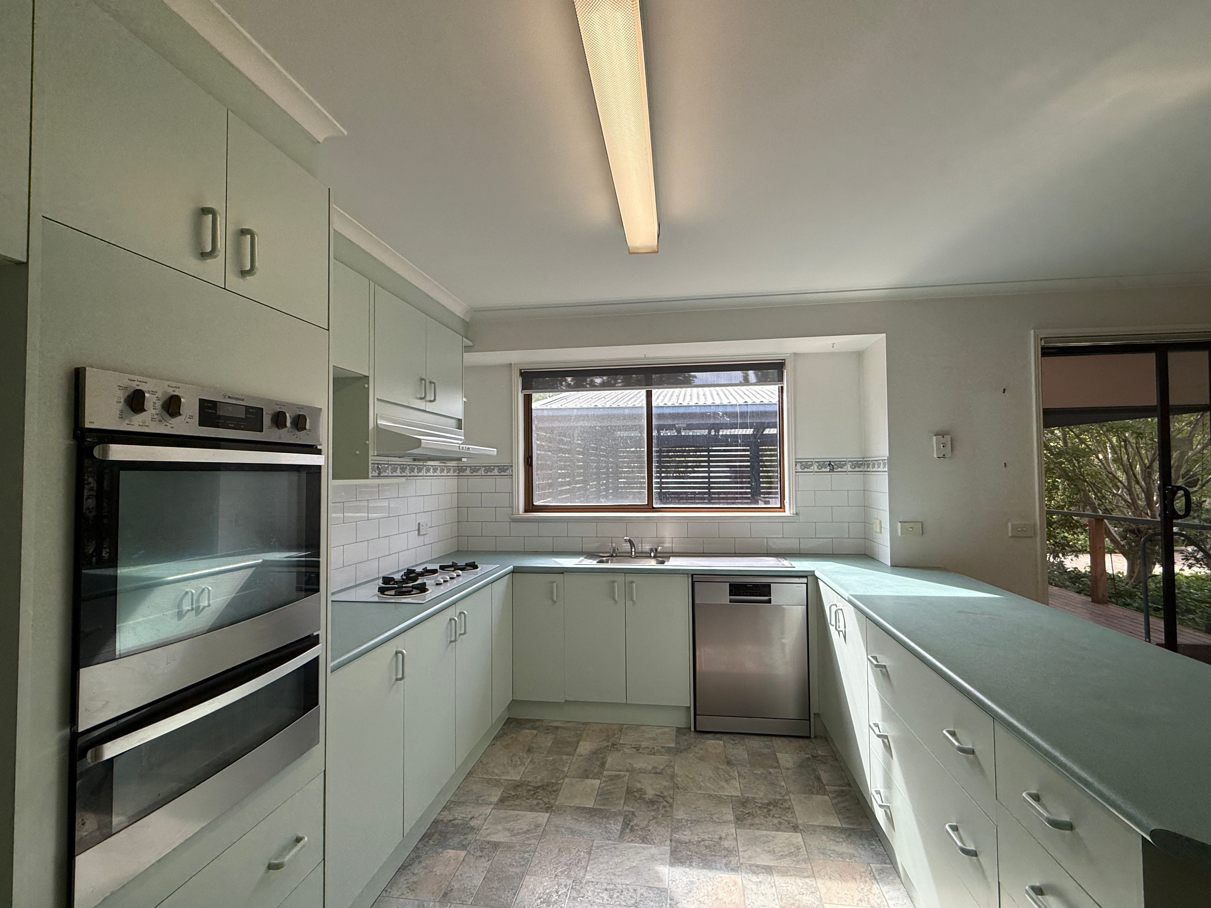 50 Kennedy Street — photo 3 of 14