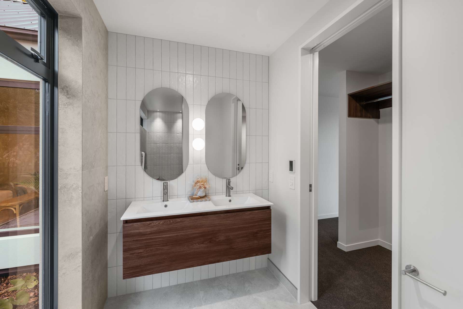 158 Gardiners Road photo 16