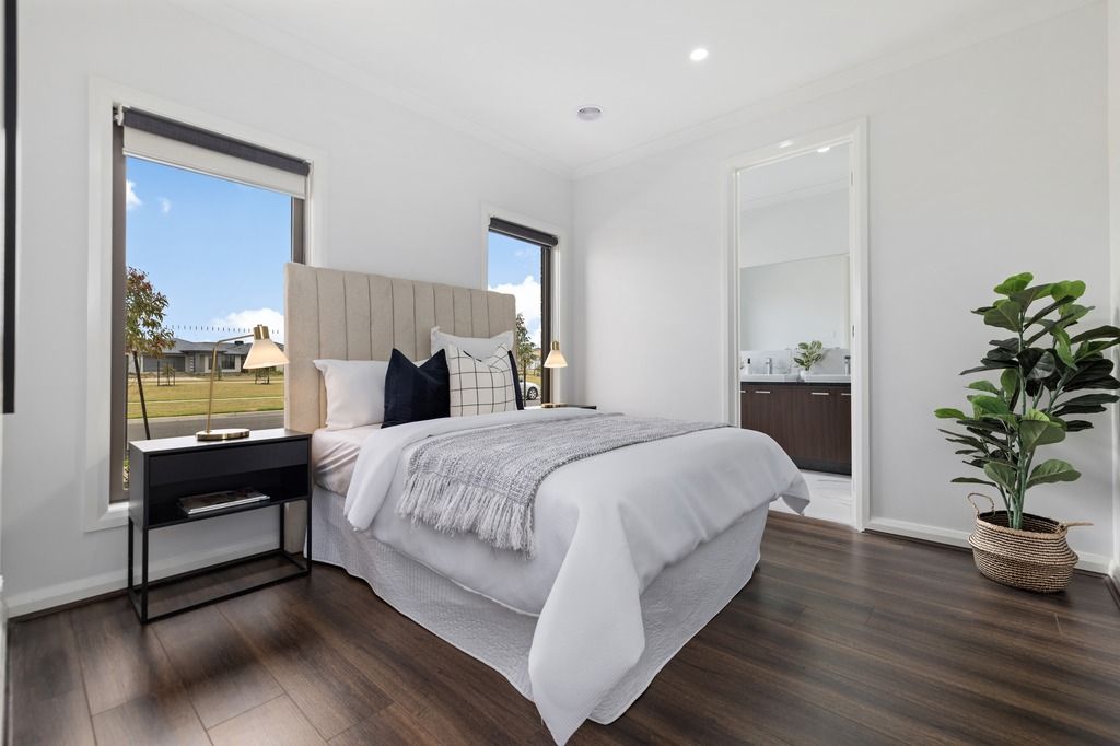 48 Palmdale Crescent, Mambourin, VIC 3024