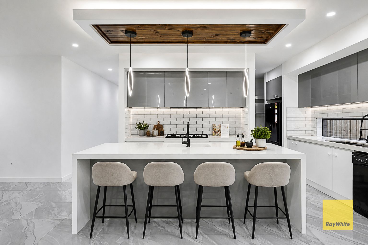 40 Maryanne Way — photo 9 of 30