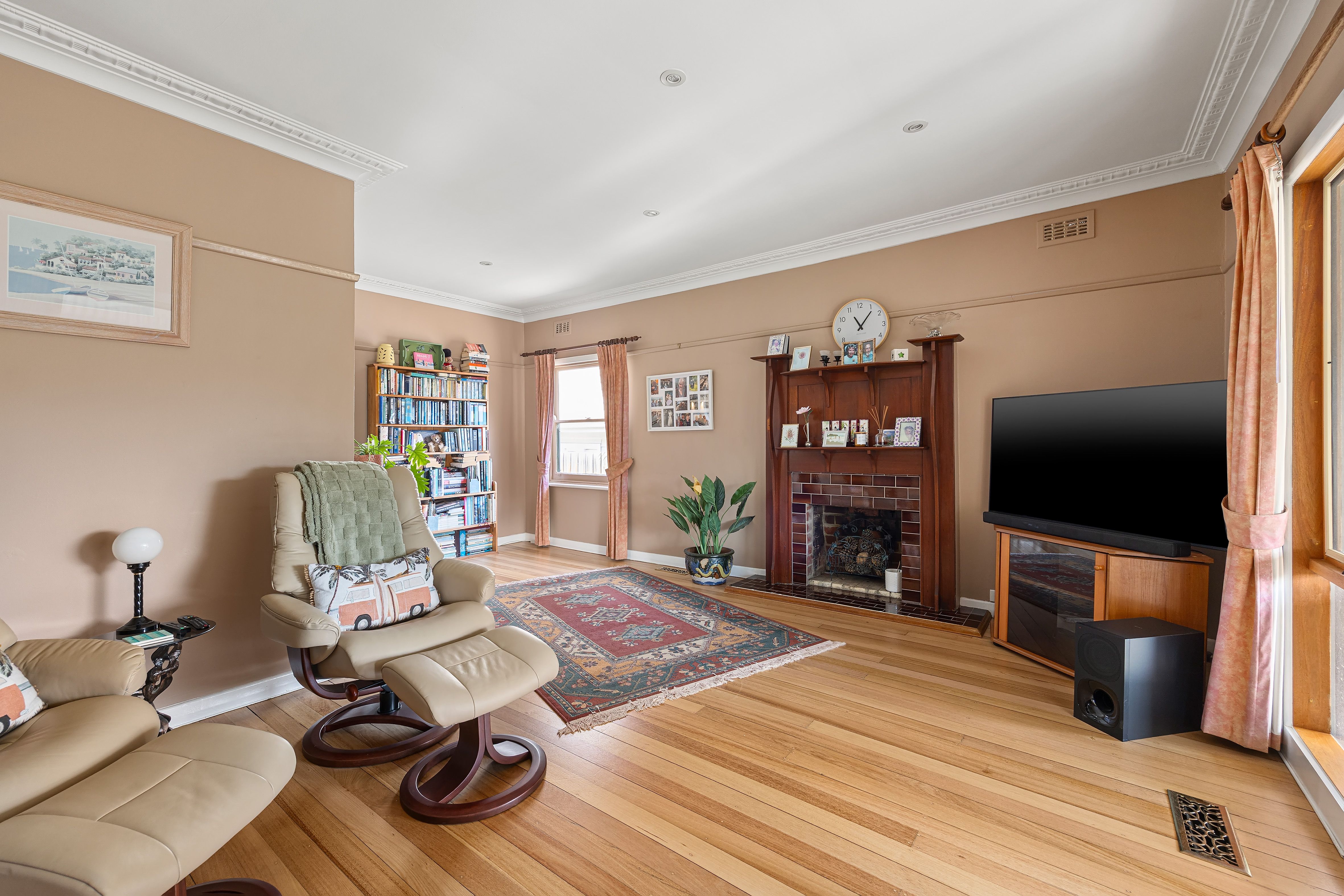 51 May Street — photo 4 of 14