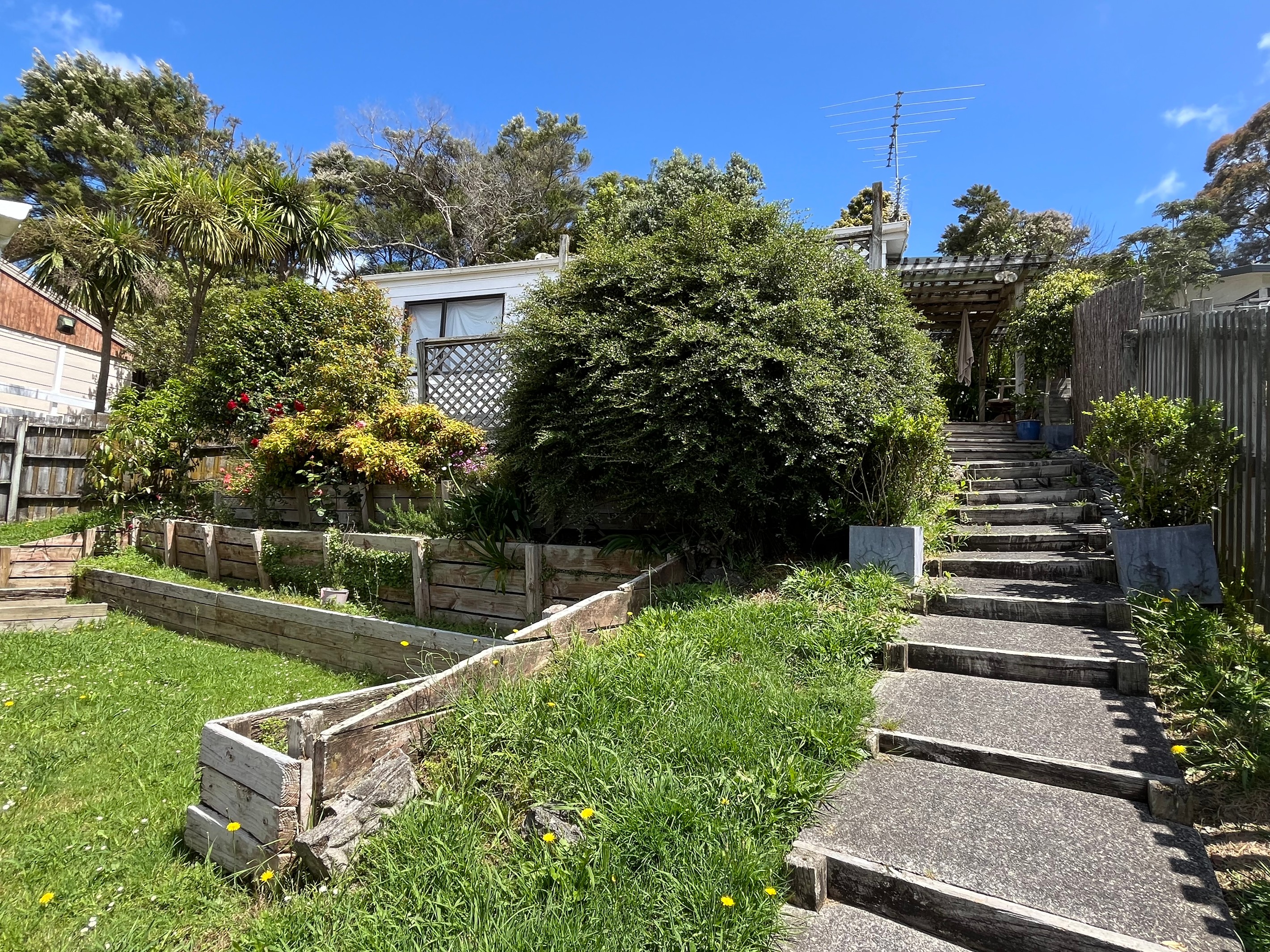 13A Randal Place, Glenfield, North Shore City