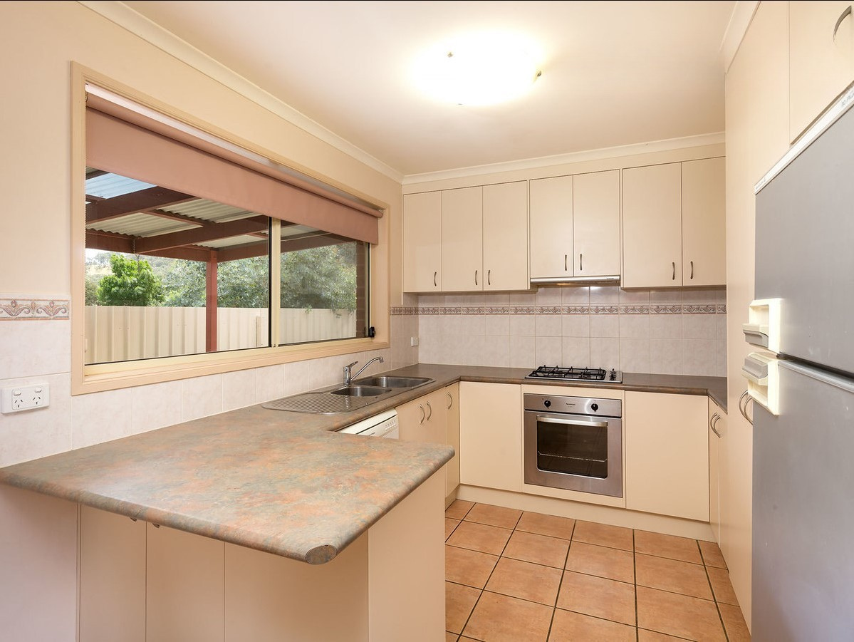 28 Almurta Court, Springdale Heights, NSW 2641