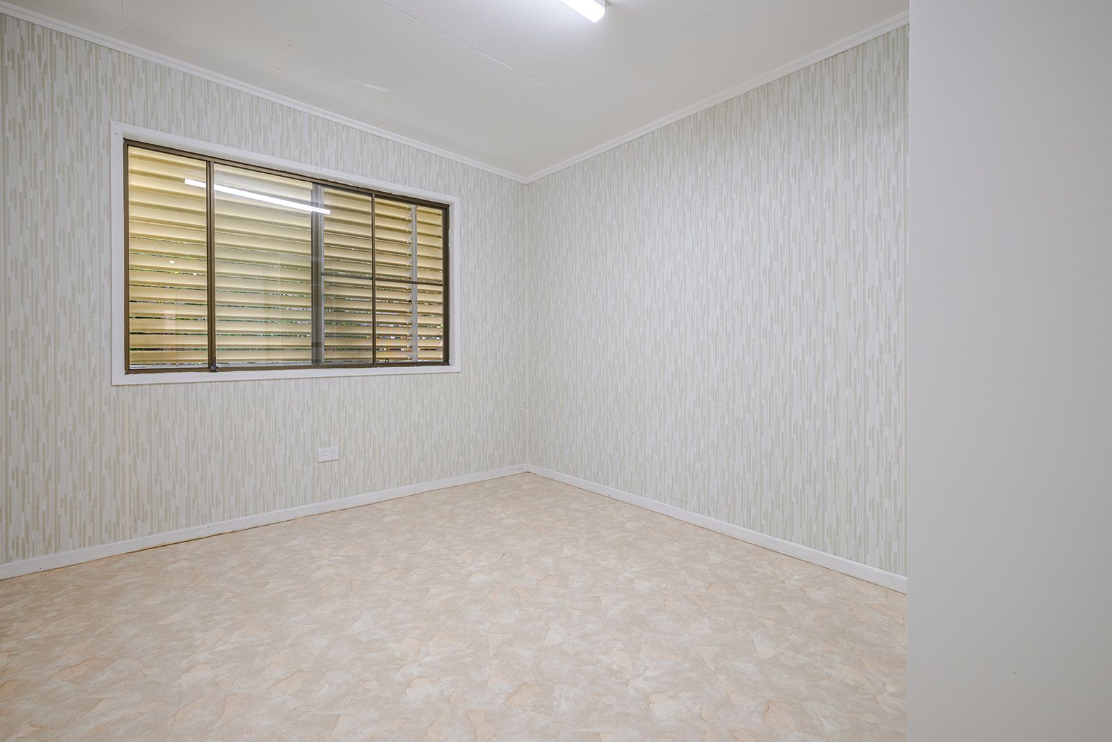 16 Jeffery Court — photo 10 of 23